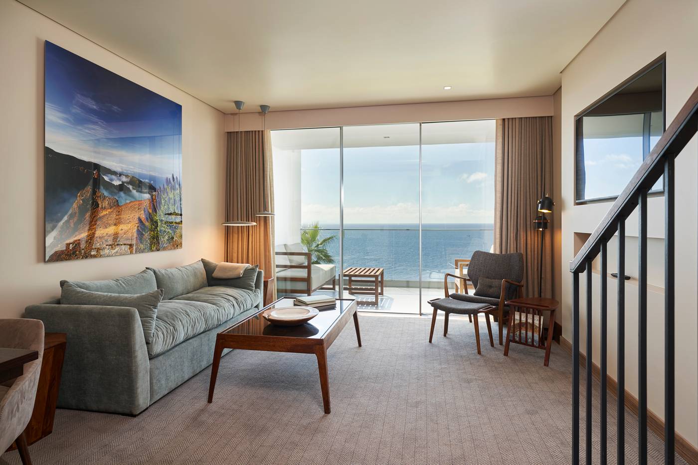 Les-Suites-at-The-Cliff-Bay-Room-14
