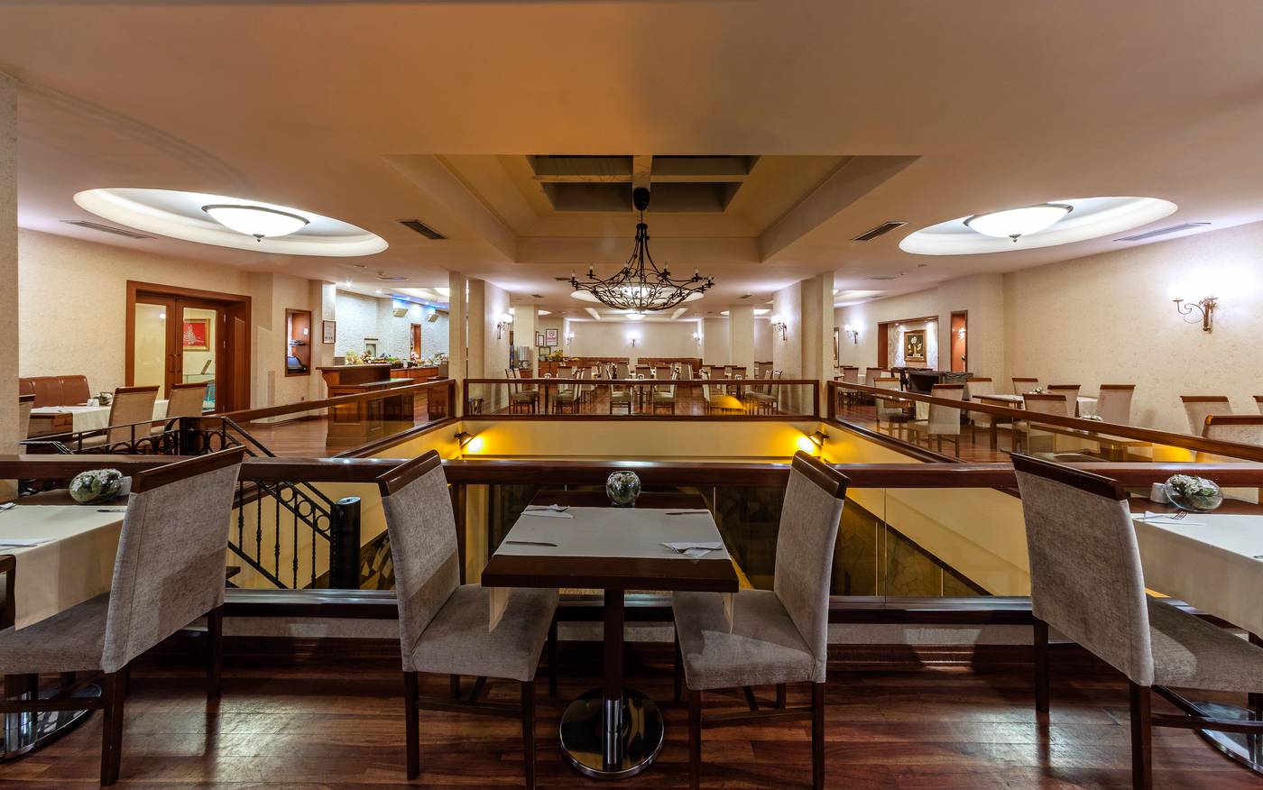 Grand-Yavuz-Istanbul-Restaurant-13