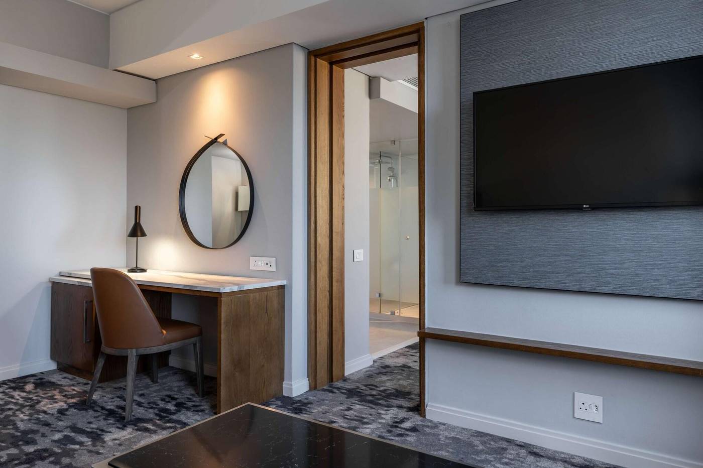 Park-Inn-by-Radisson-Cape-Town-Foreshore-Room-10