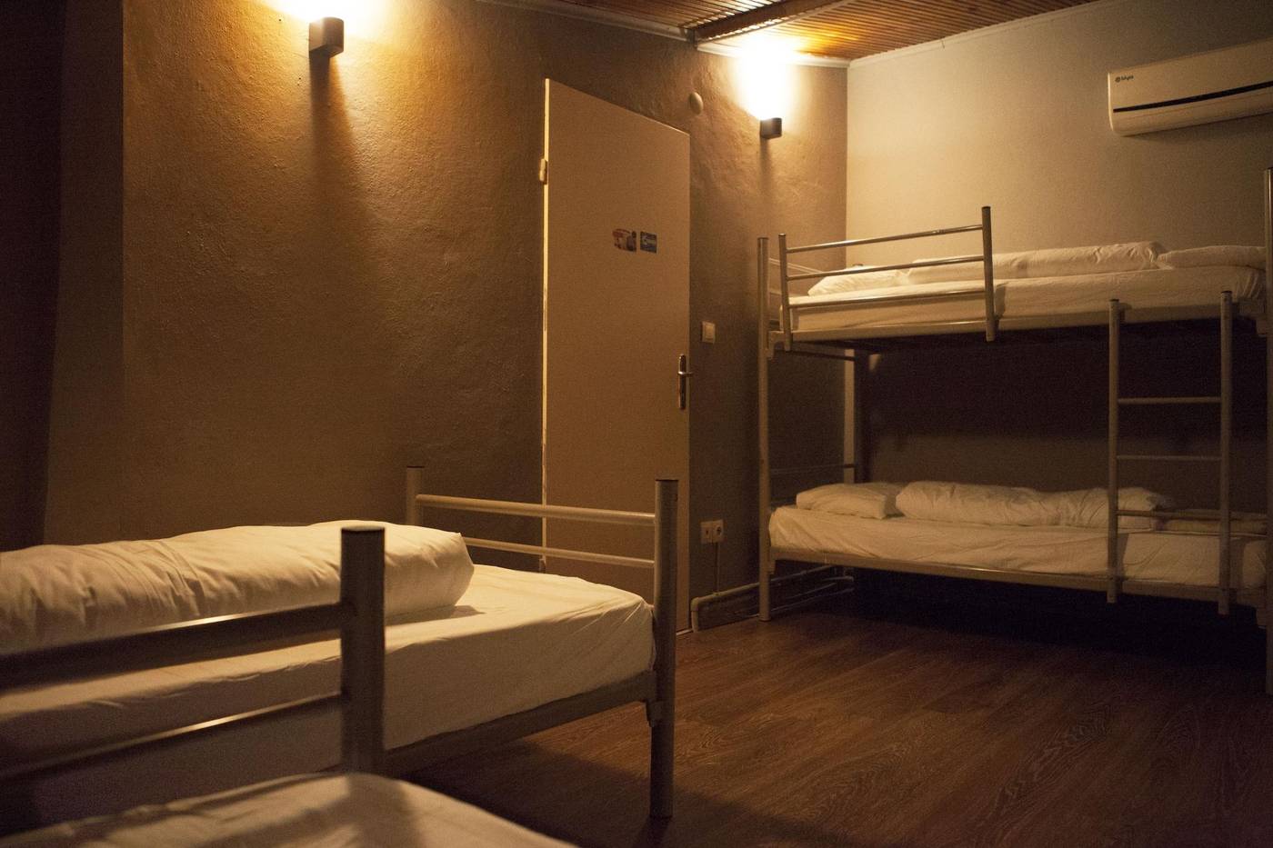 Mates-Istiklal-Room-12