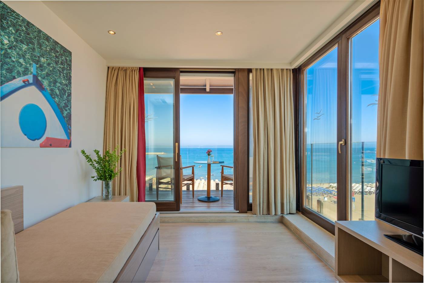 Kriti-Beach-Room-22