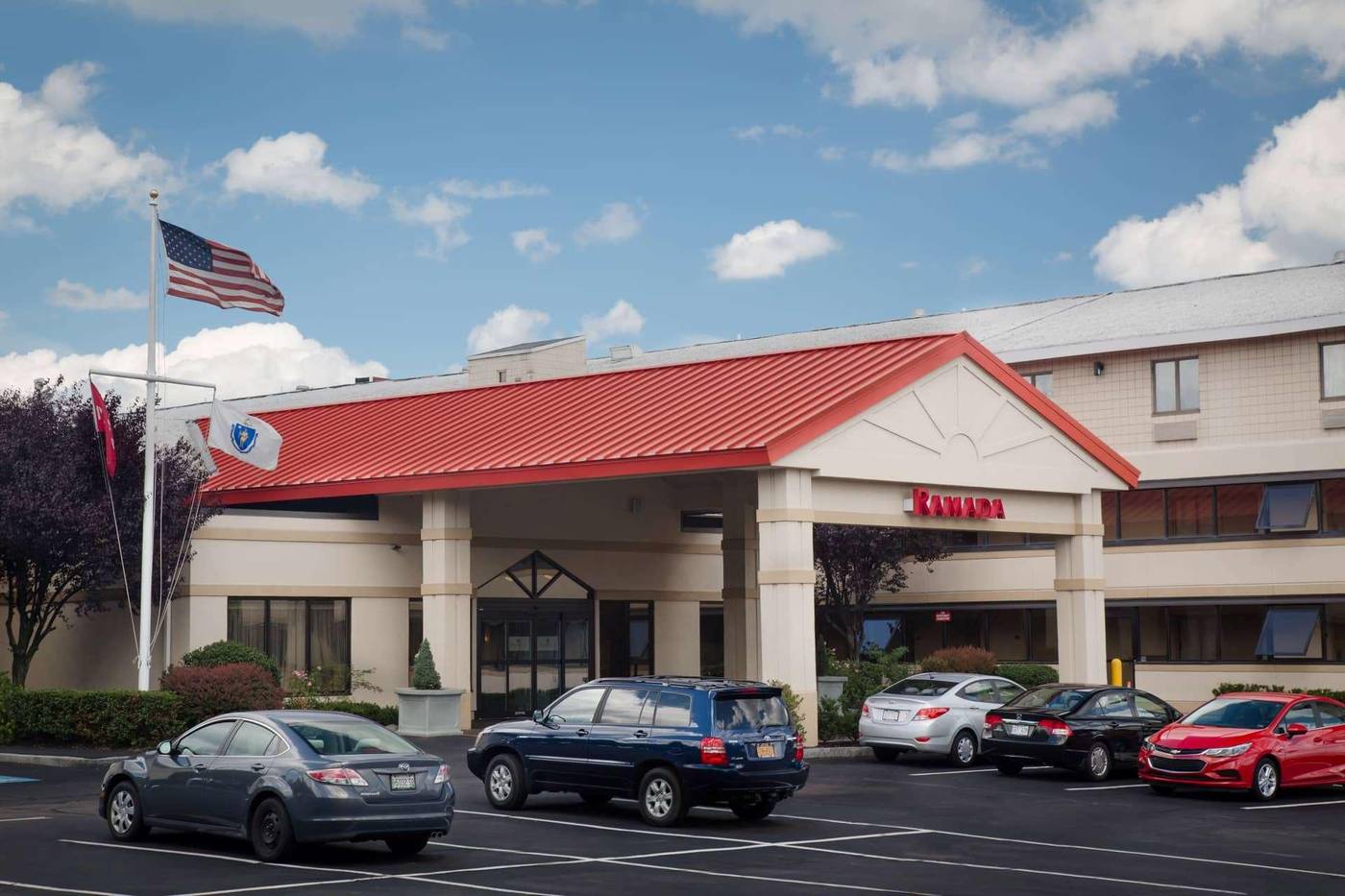 Ramada-by-Wyndham-Boston-General-view-6