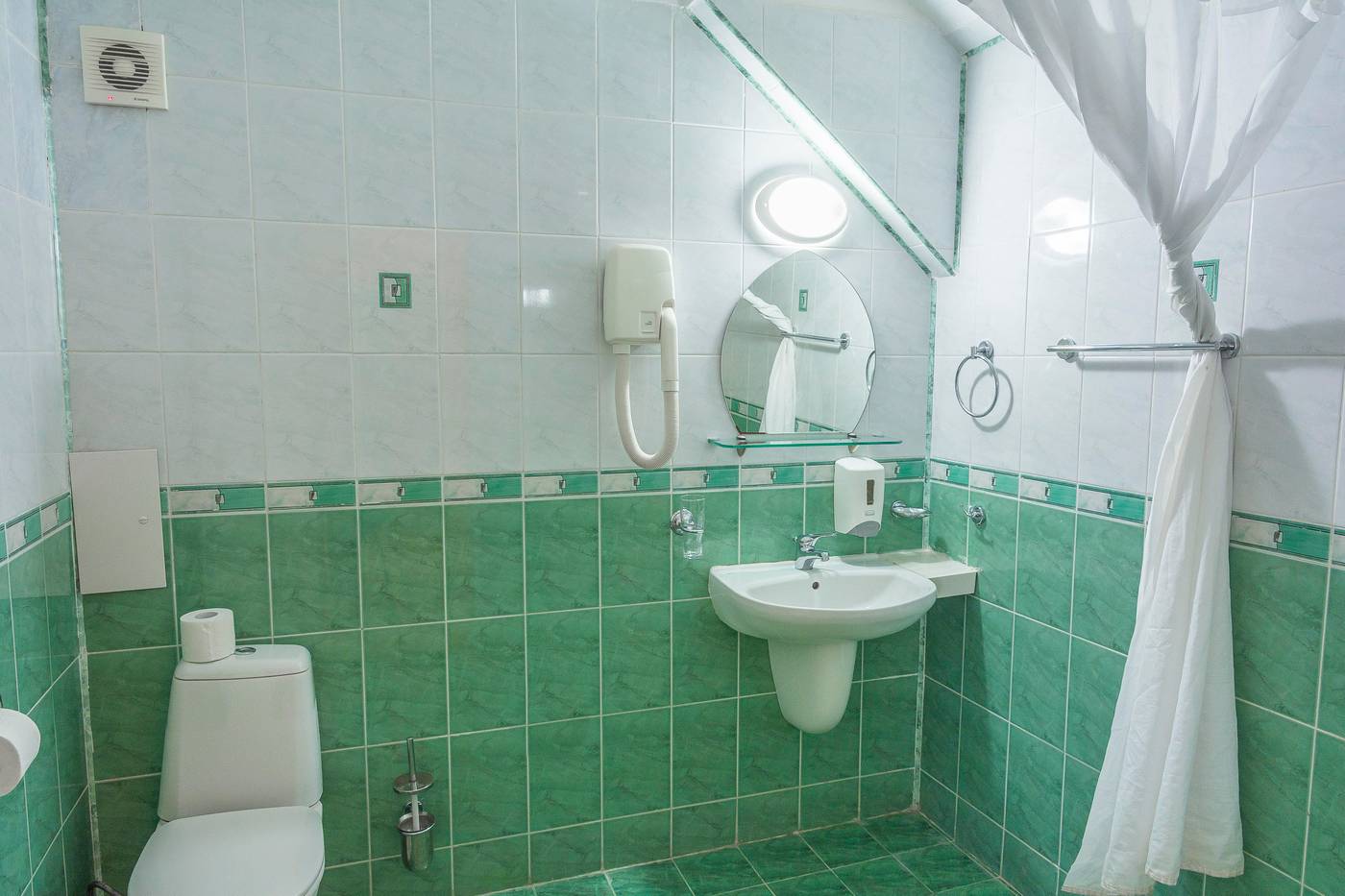 Mpm-Royal-Central-Room-14