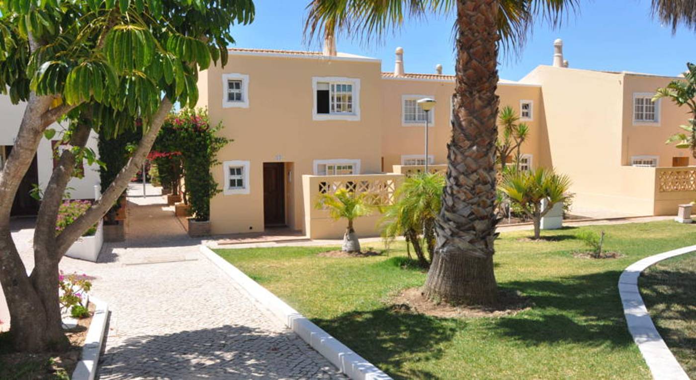 Ponta Grande Resort