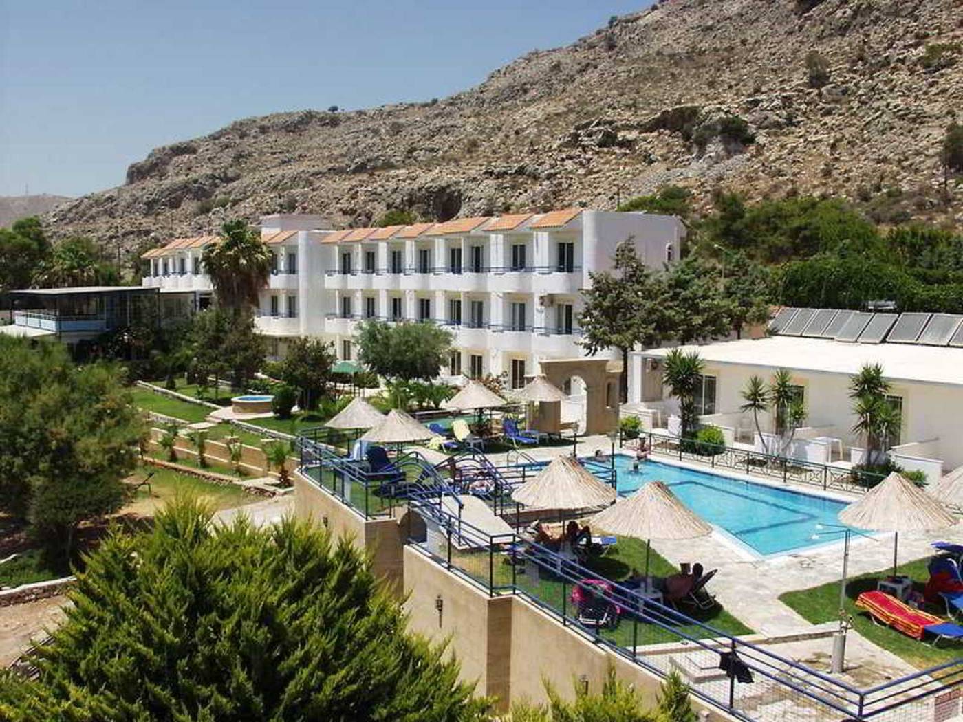 Ilyssion-Hotel-General-view-4