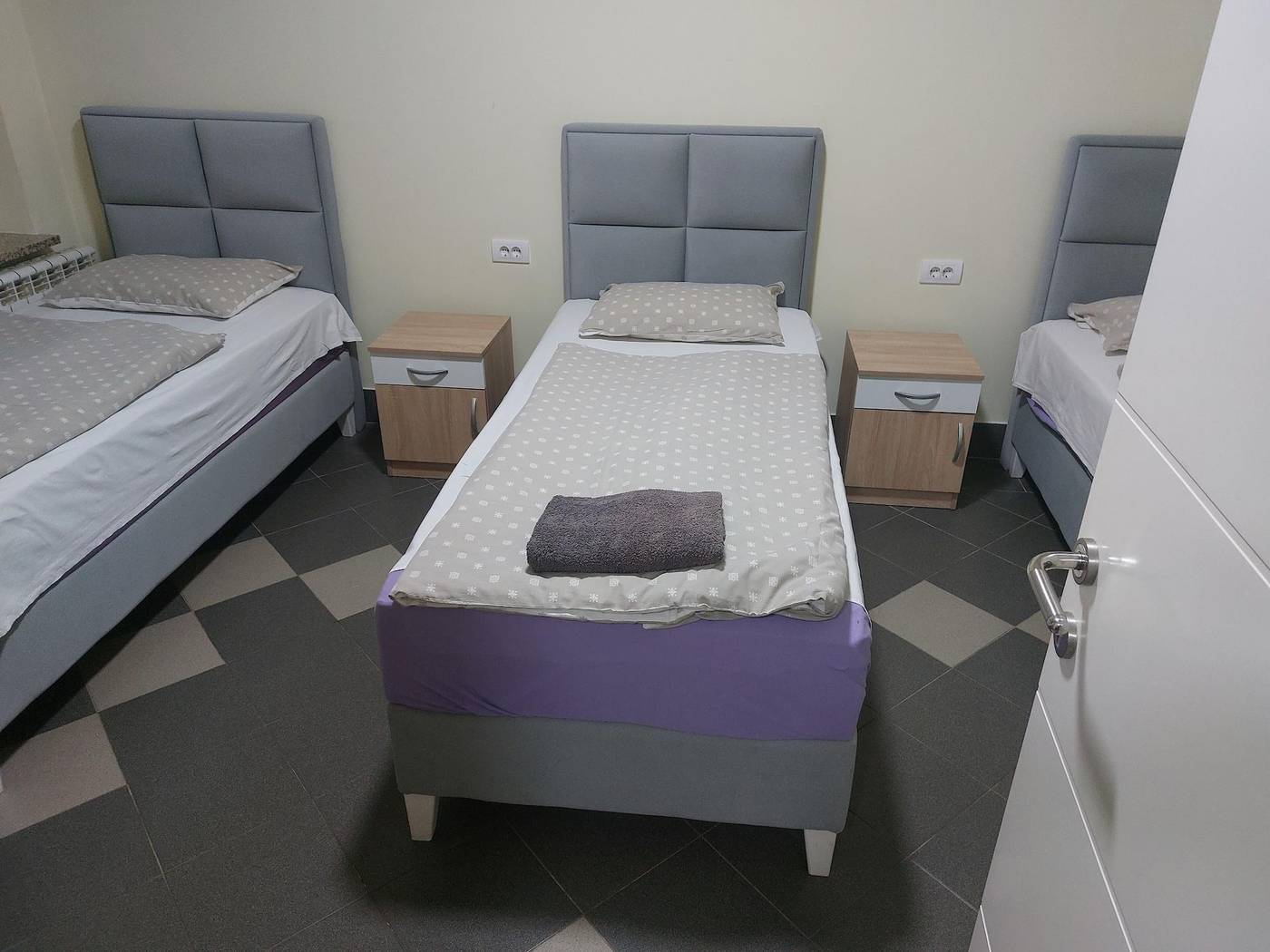 Apartments Bella Mare Belgrade-Serbia-Belgrade-Room-9