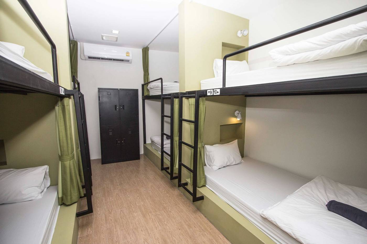 All-Day-Hostel-SHA-by-ZUZU-Room-9