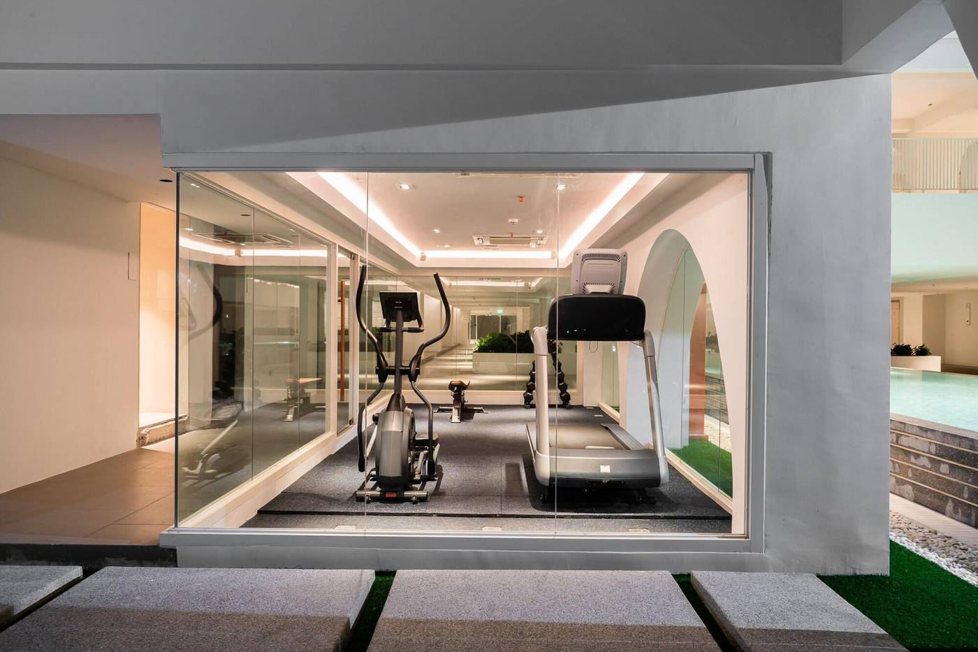 Away-Bangkok-Riverside-Kene-Sports-and-Entertainment-70