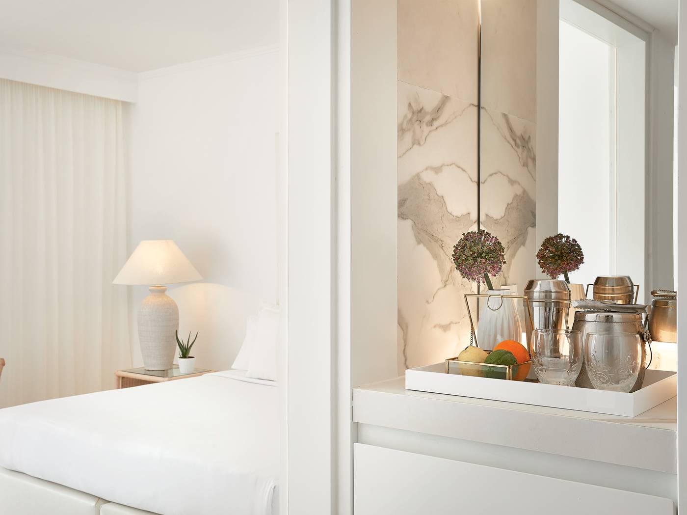 Grecotel-LUXME-White-Room-42