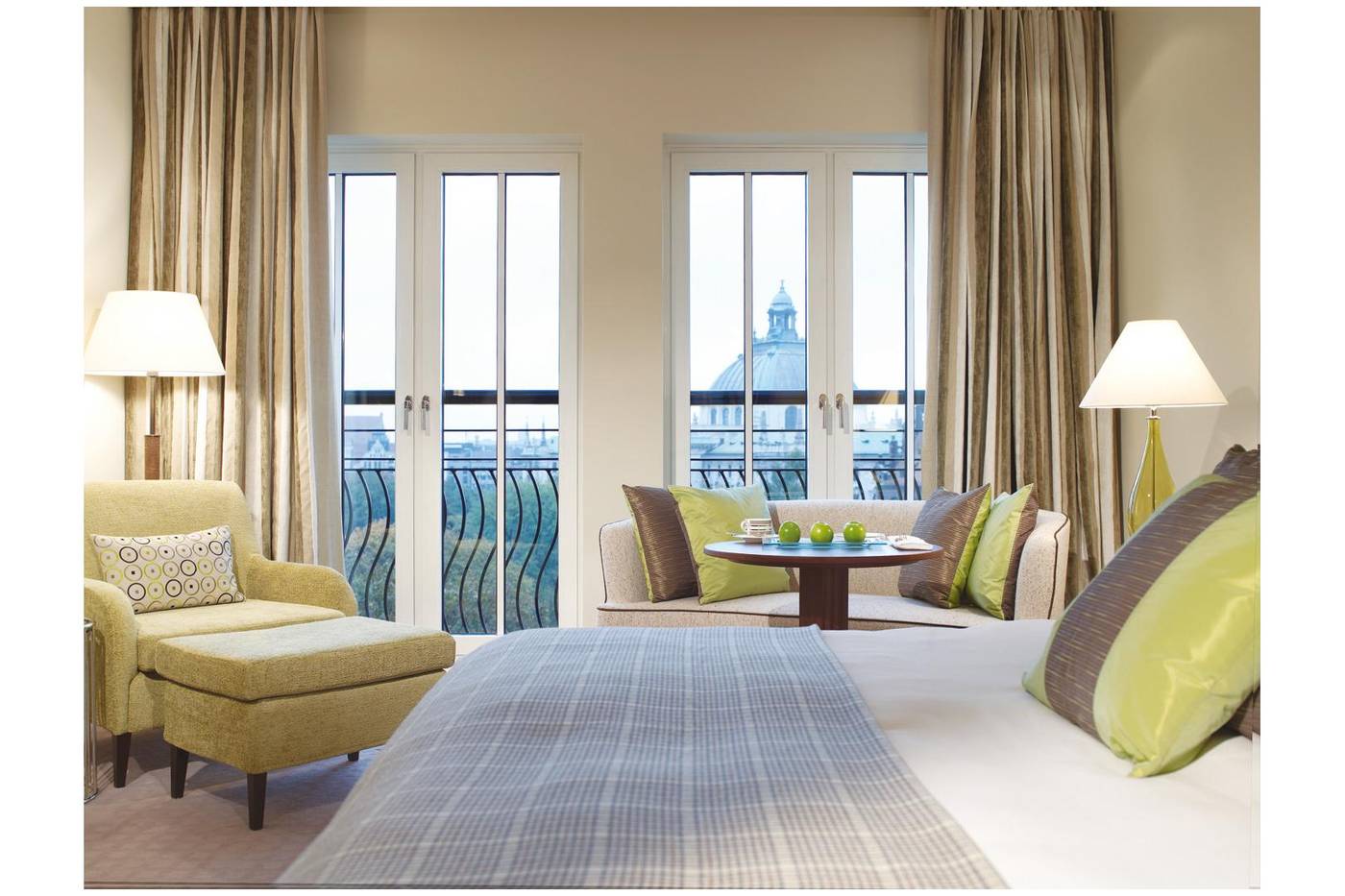 The-Charles-Hotel-Room-45