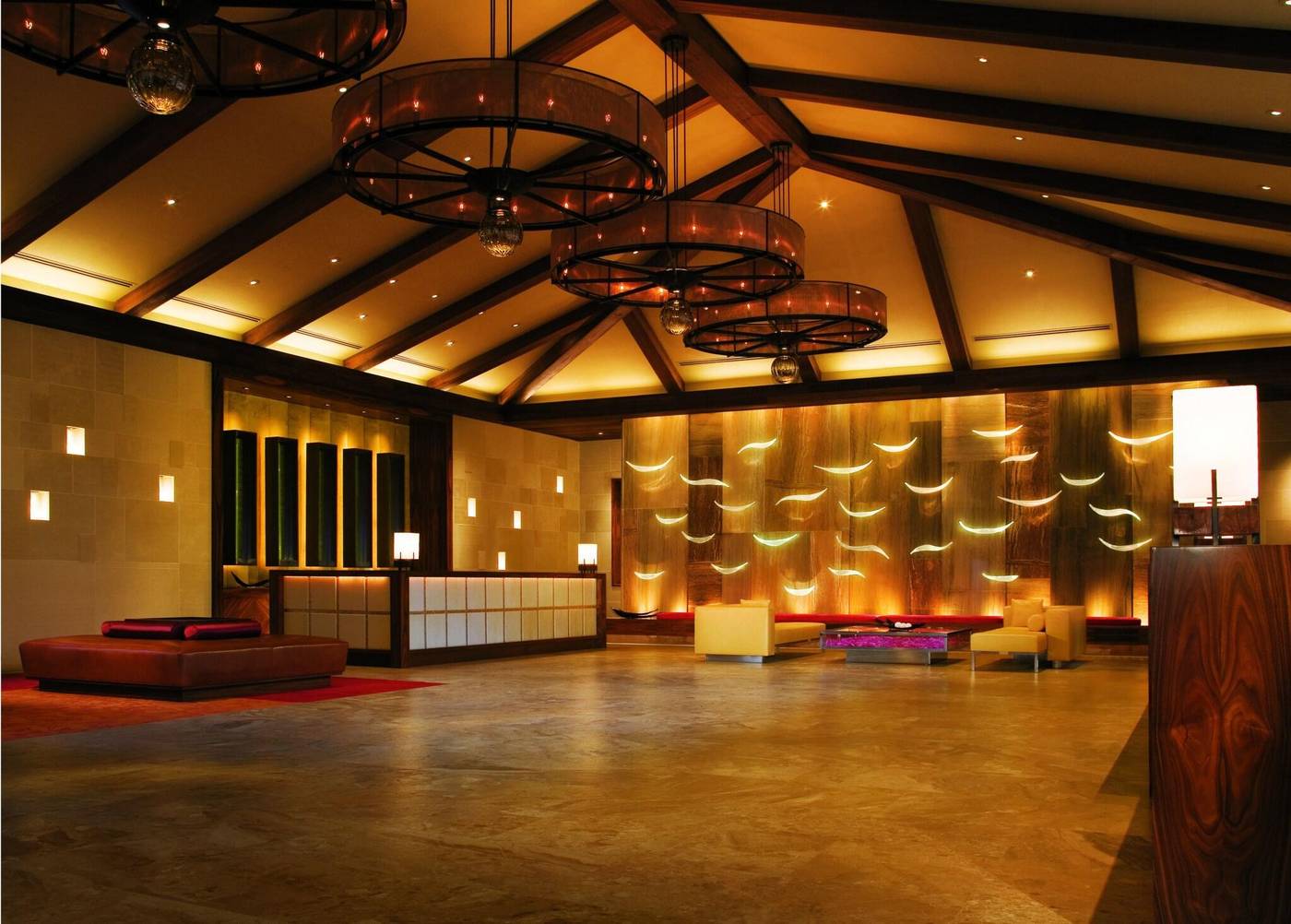 The-Cove-Atlantis-Lobby-46