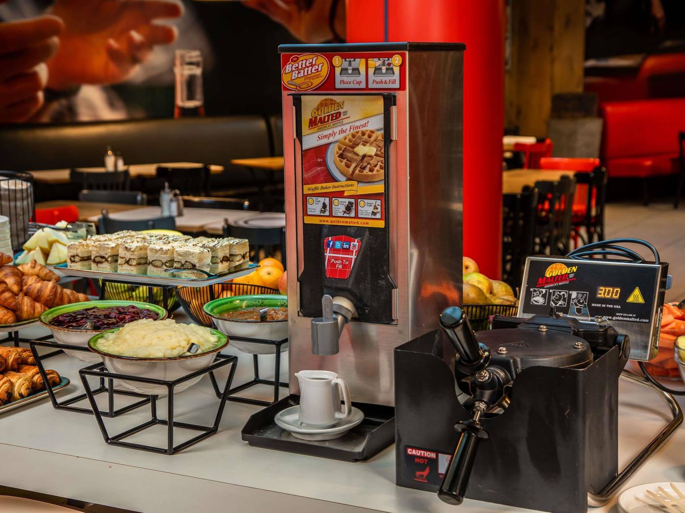 Ibis-Warszawa-Centrum-Restaurant-74