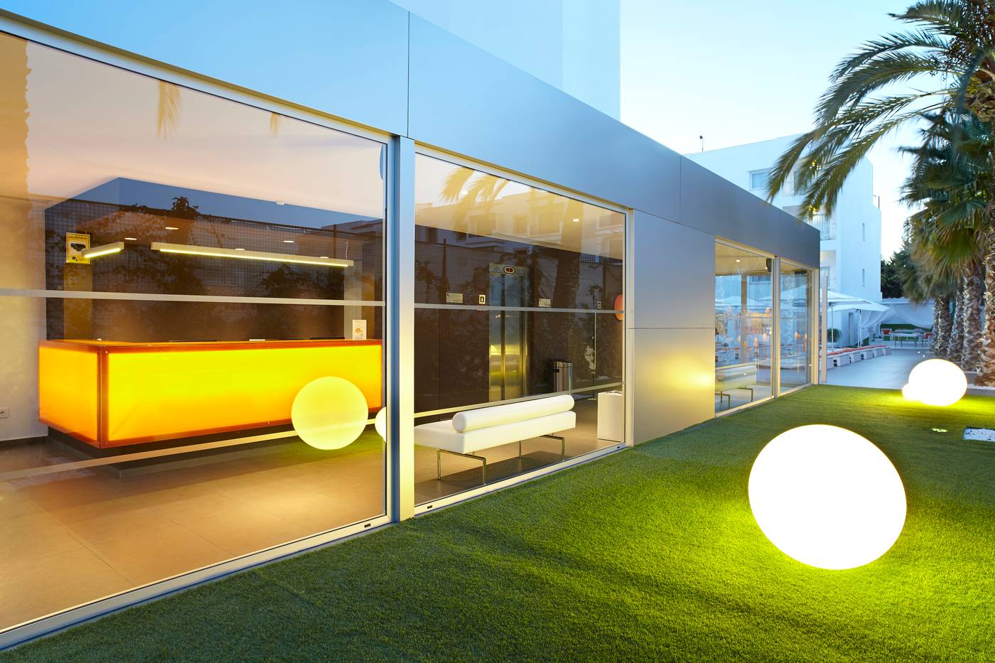 Ibiza-Sun-Apartments-Lobby-12