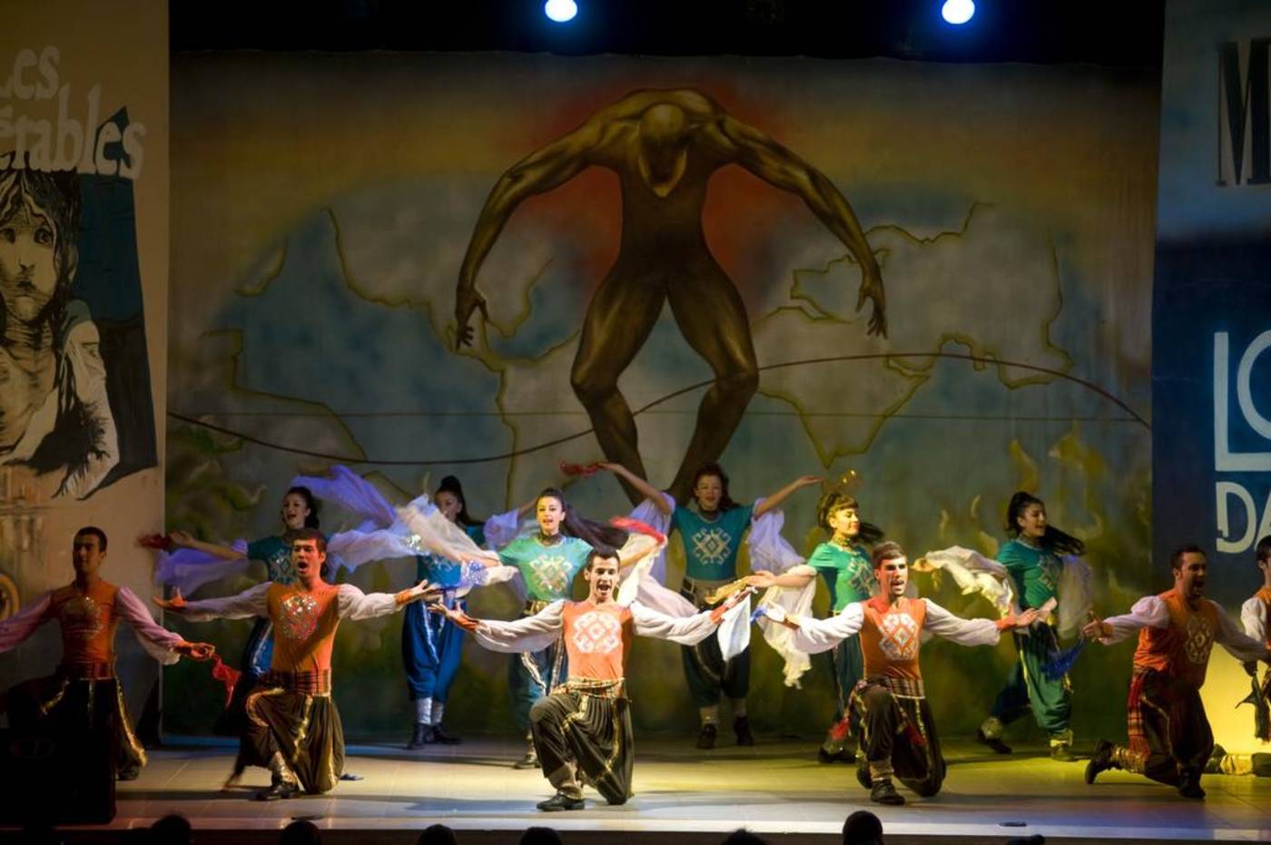 Crystal-Centro-Sports-and-Entertainment-41