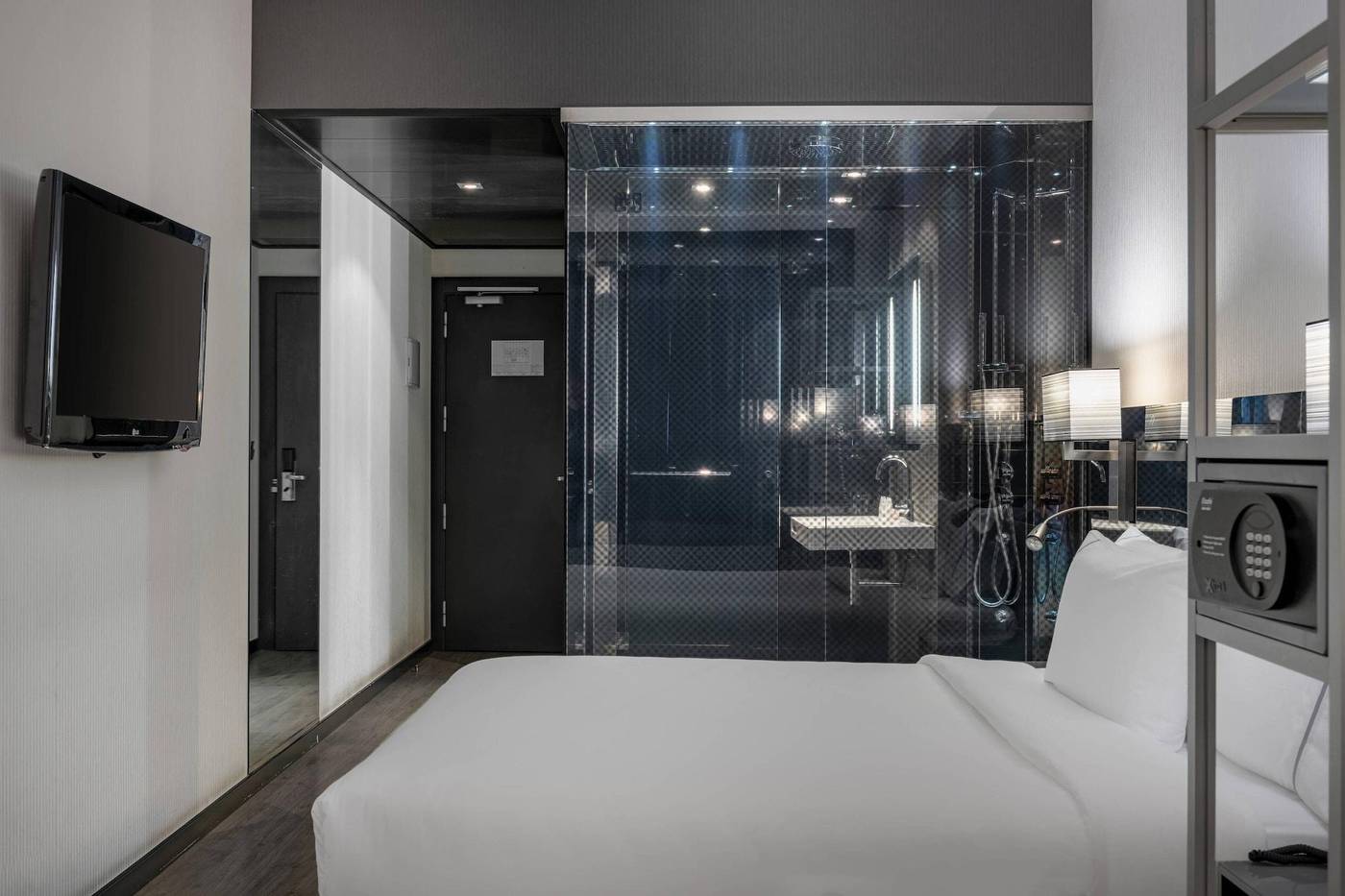 AC-Madrid-Atocha-Room-28