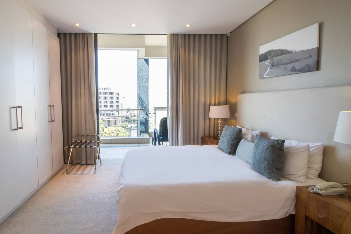 Waterfront-Village-Room-25