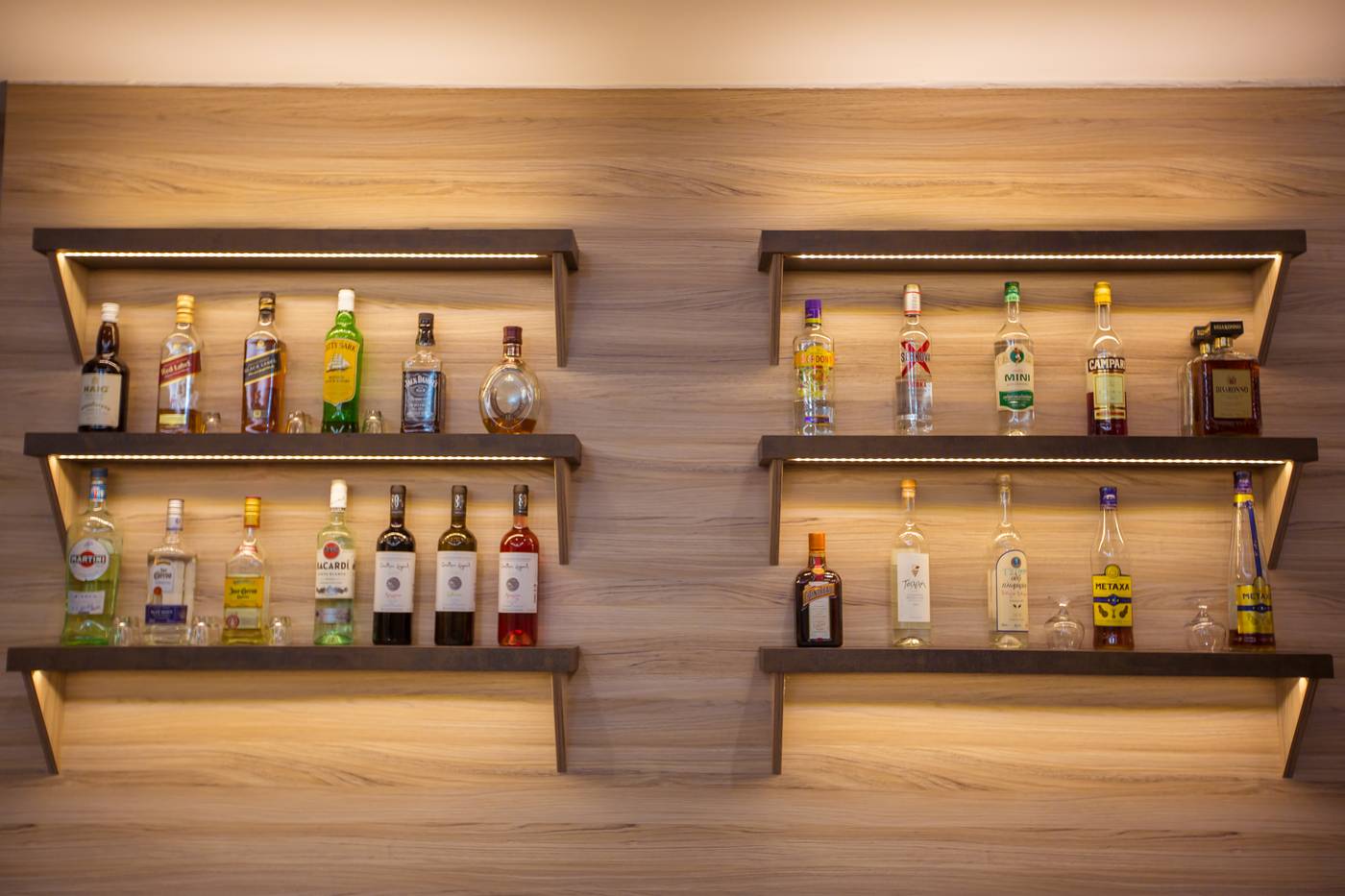 Marina-Athens-Hotel-Bar-10