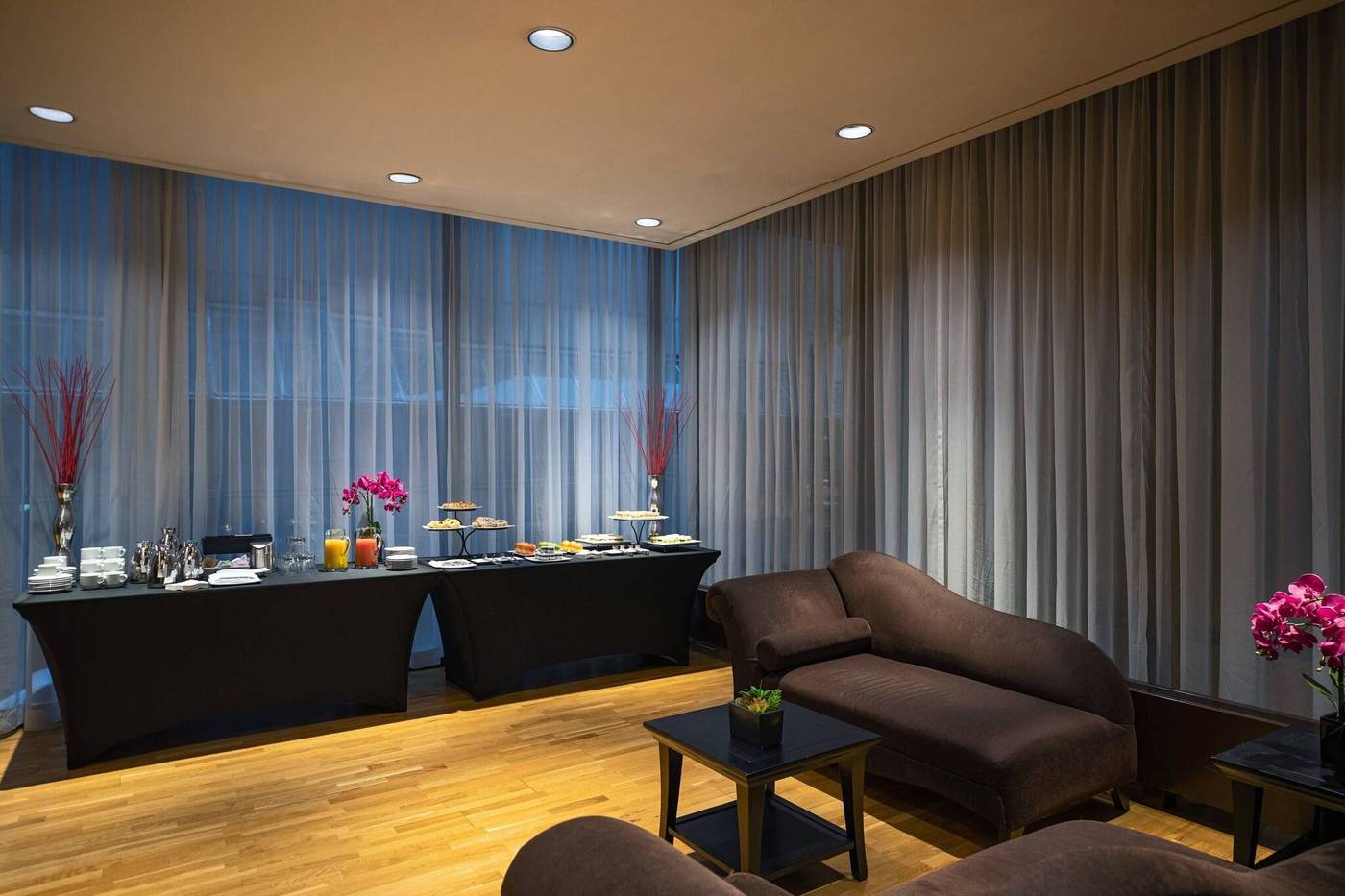 Metropolitan-Hotel-Vancouver-Conferences-6