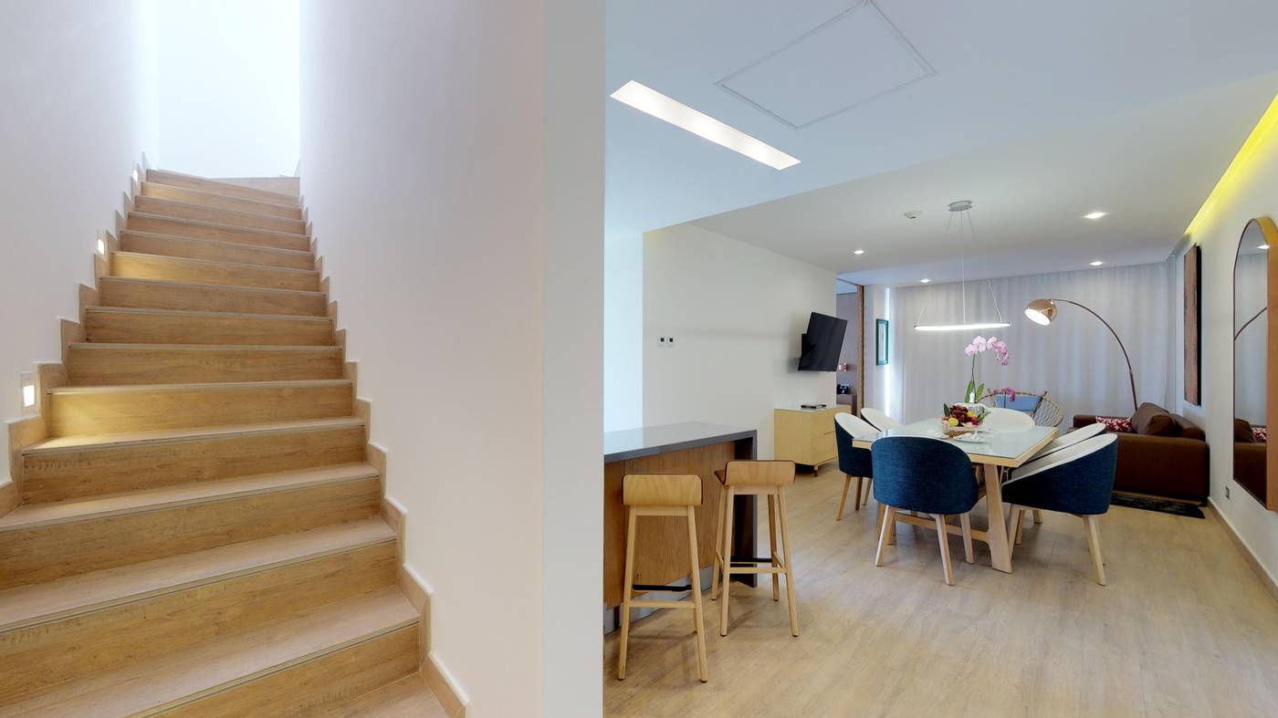 Essence-at-the-Fives-Beach-Room-43