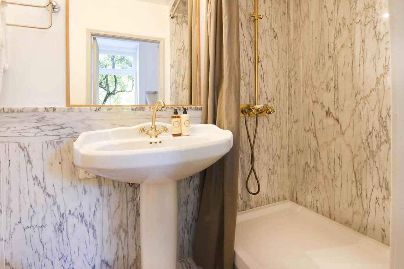 Casa-Oliver-Principe-Real-Room-49