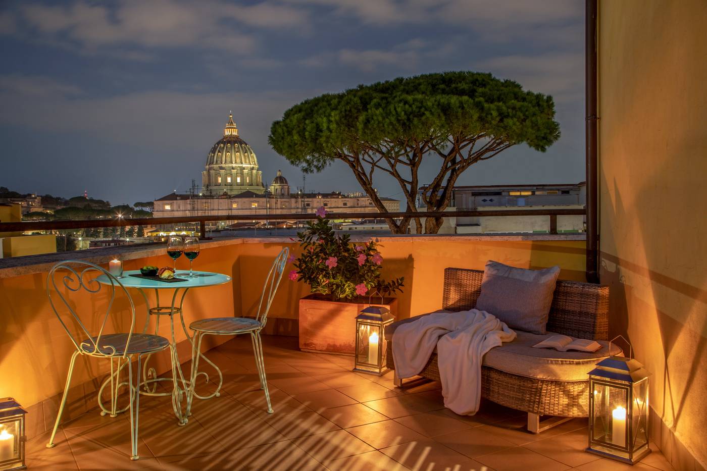 Fragrance-St-Peter-Hotel-Lobby-69