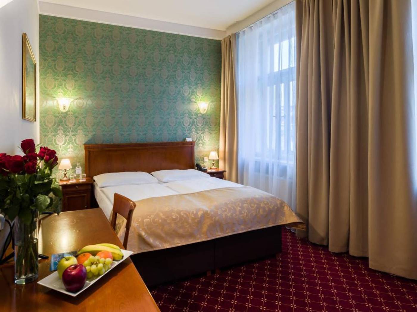 St George-Czech Republic-PRAGUE-Room-1
