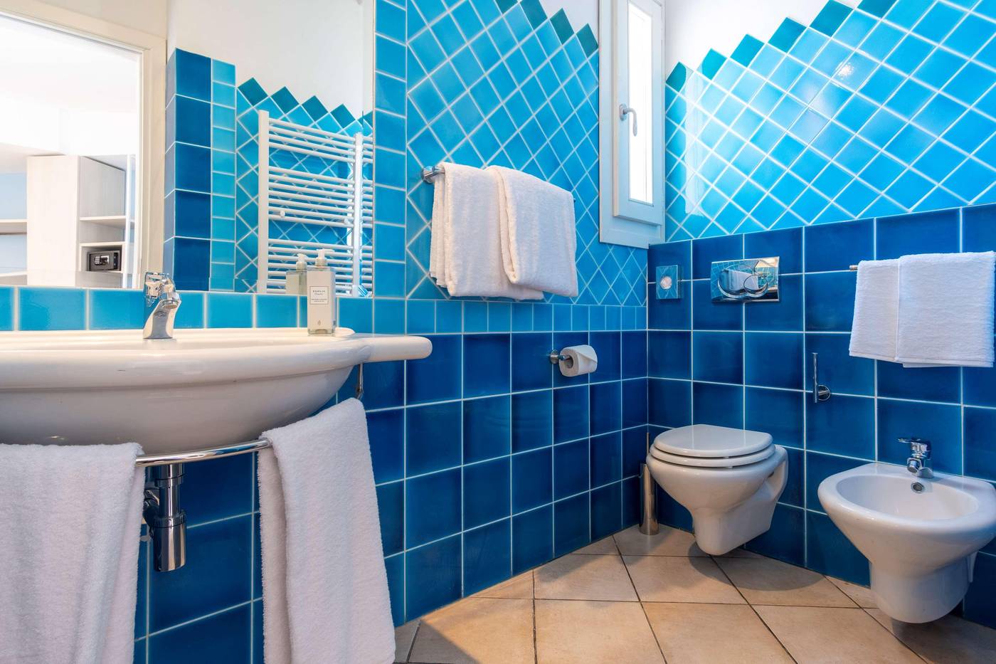 Best-Western-Hotel-Blumarea-Room-33