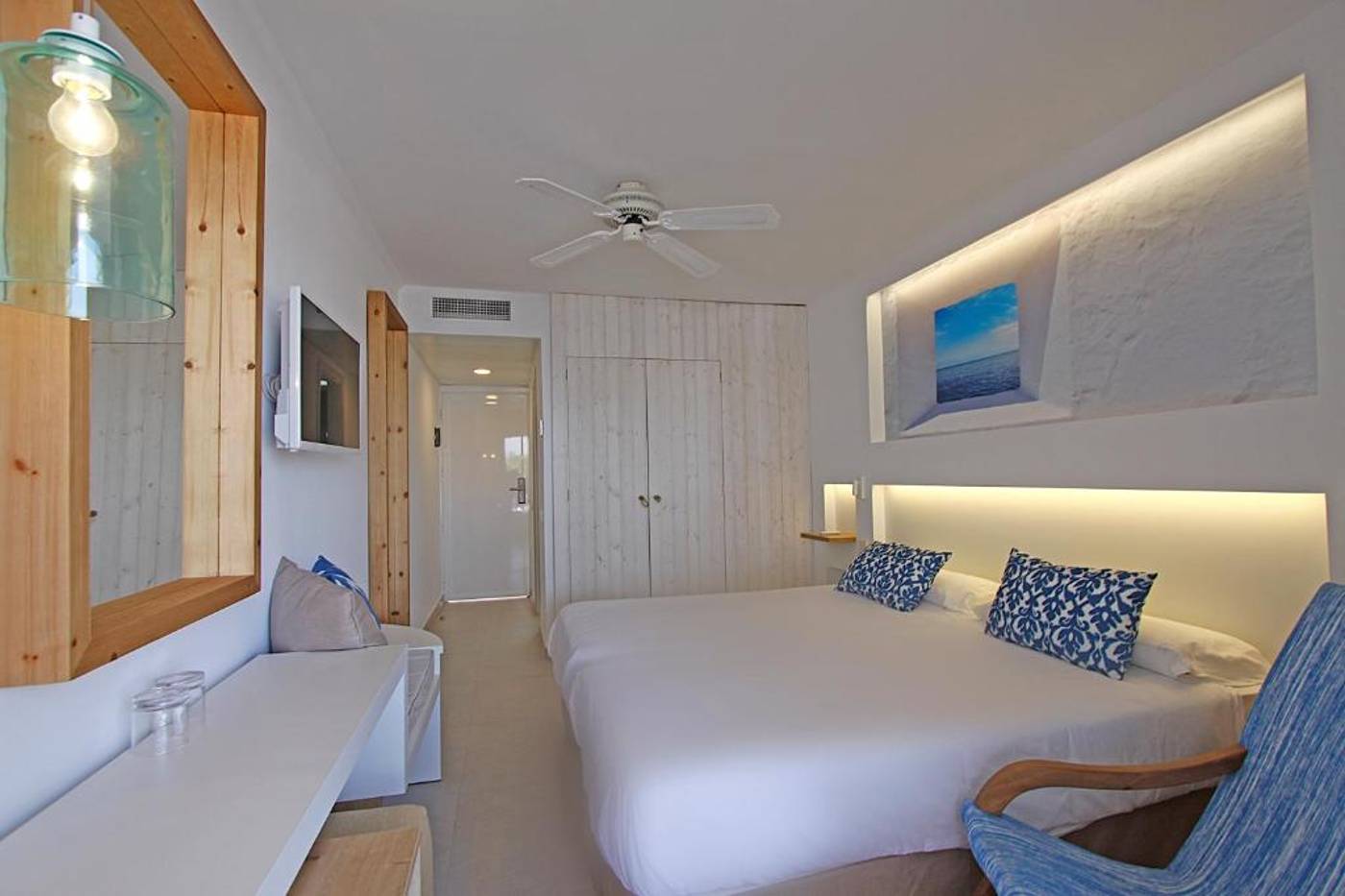 Portinatx-Beach-Club-Hotel-Room-32