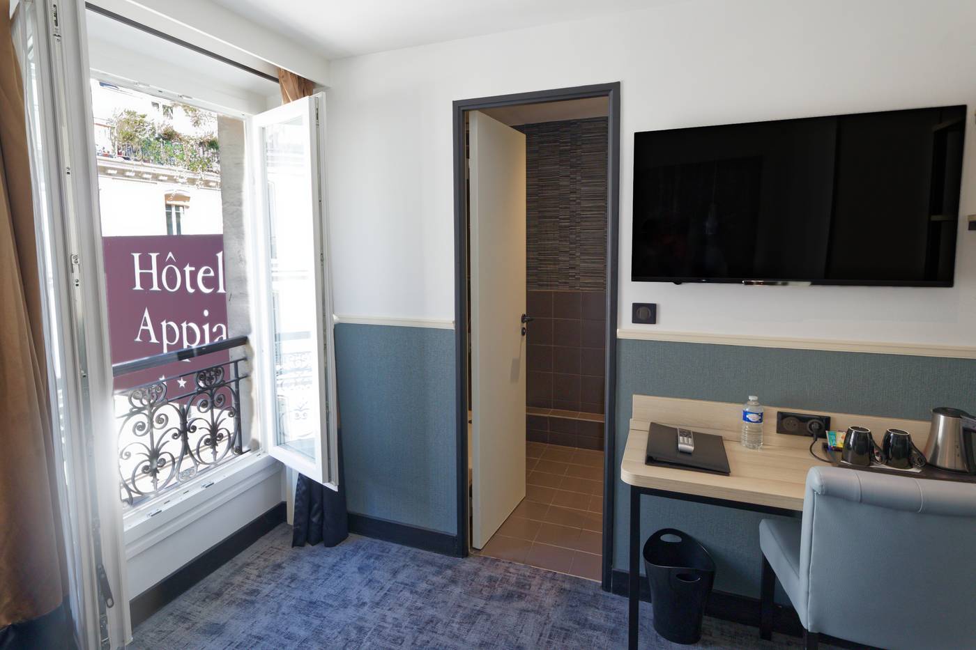 Appia-La-Fayette-Room-27