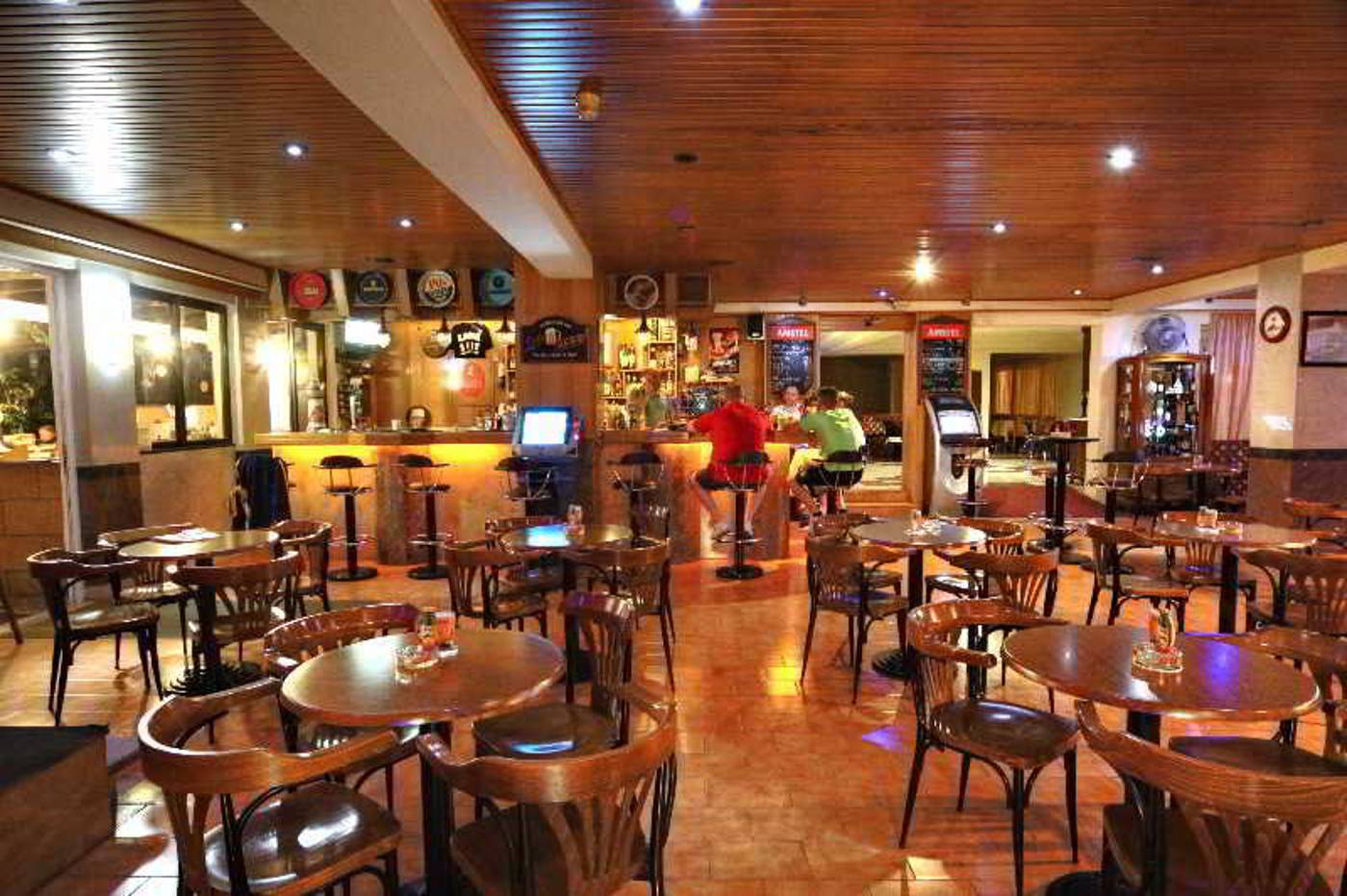 Kassandra-Apartments-Bar-15