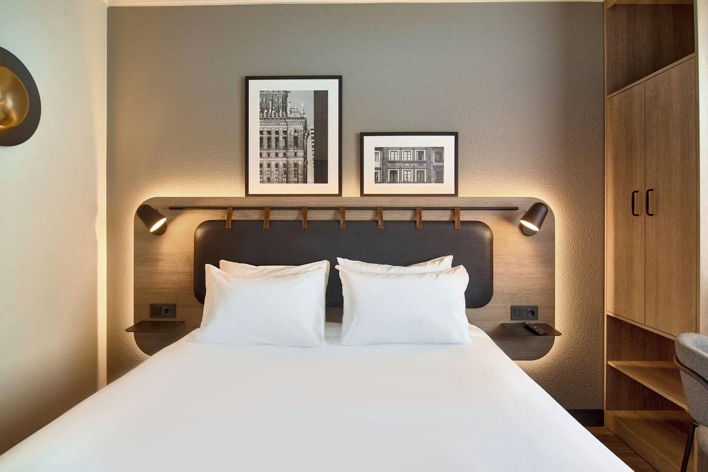 Hotel-Campanile-Warszawa-Room-10