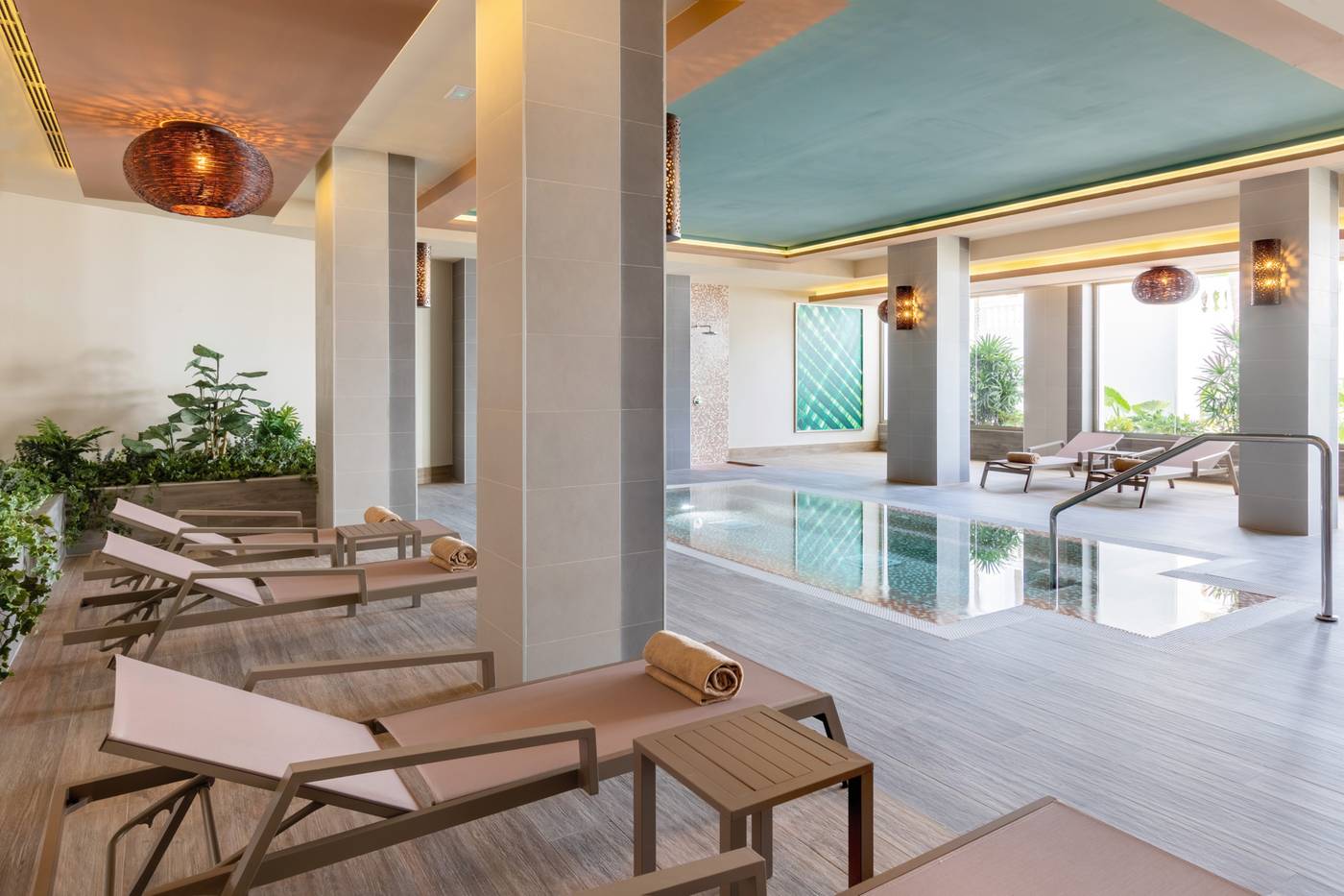 Riu-Palace-Maspalomas-Pool-42