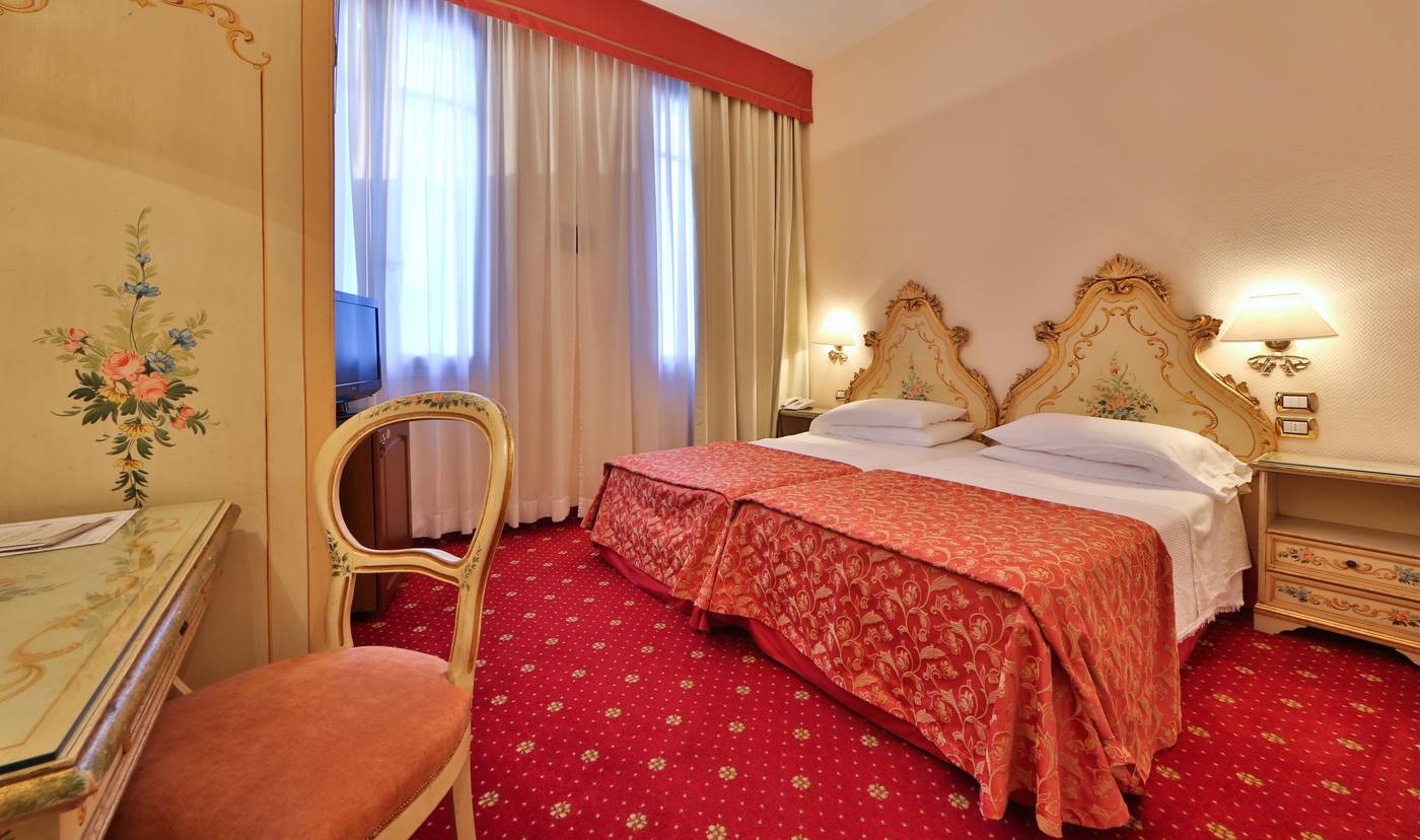 Hotel-Biasutti-Room-23
