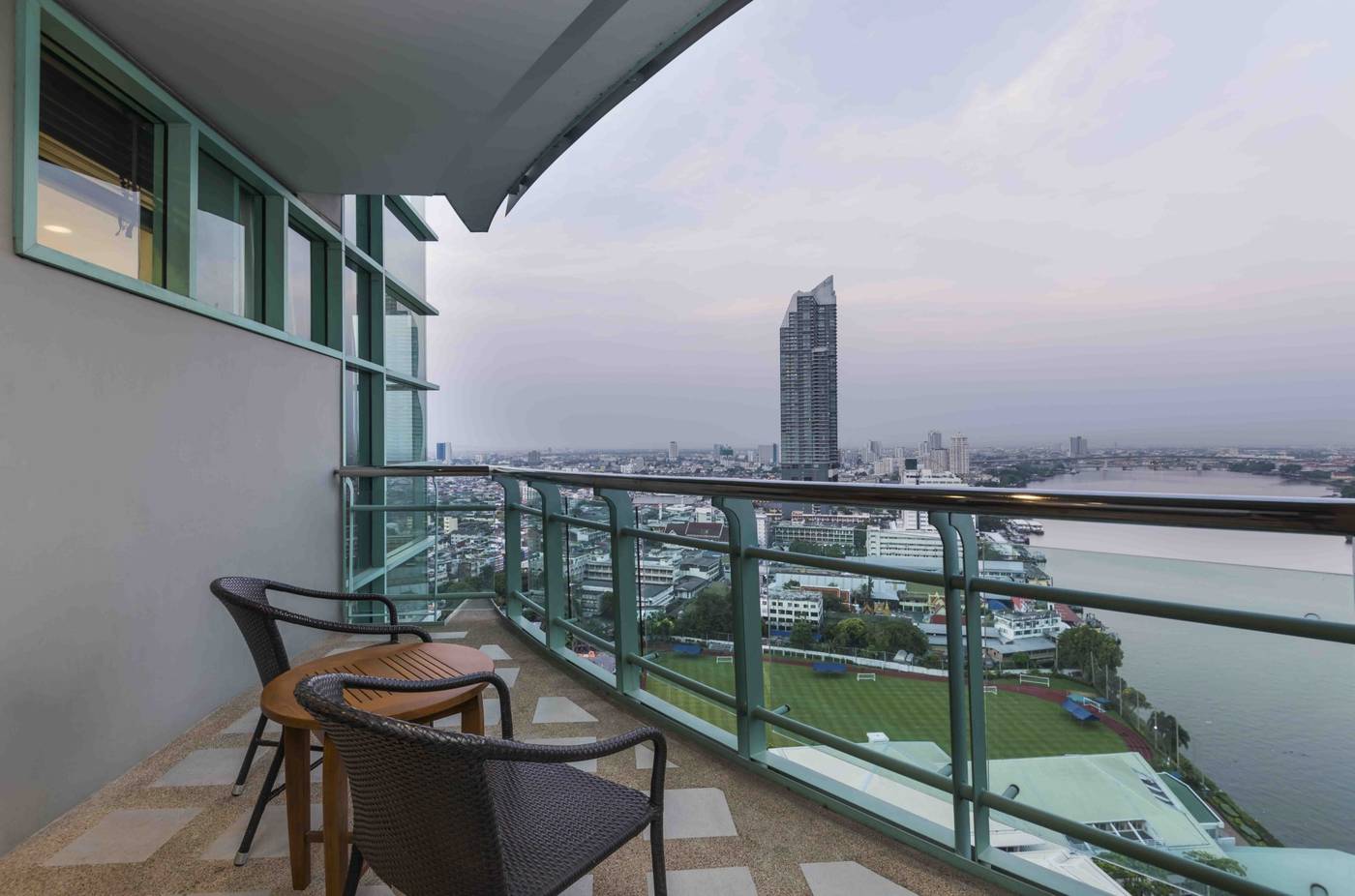 Chatrium-Hotel-Riverside-Bangkok-Room-102