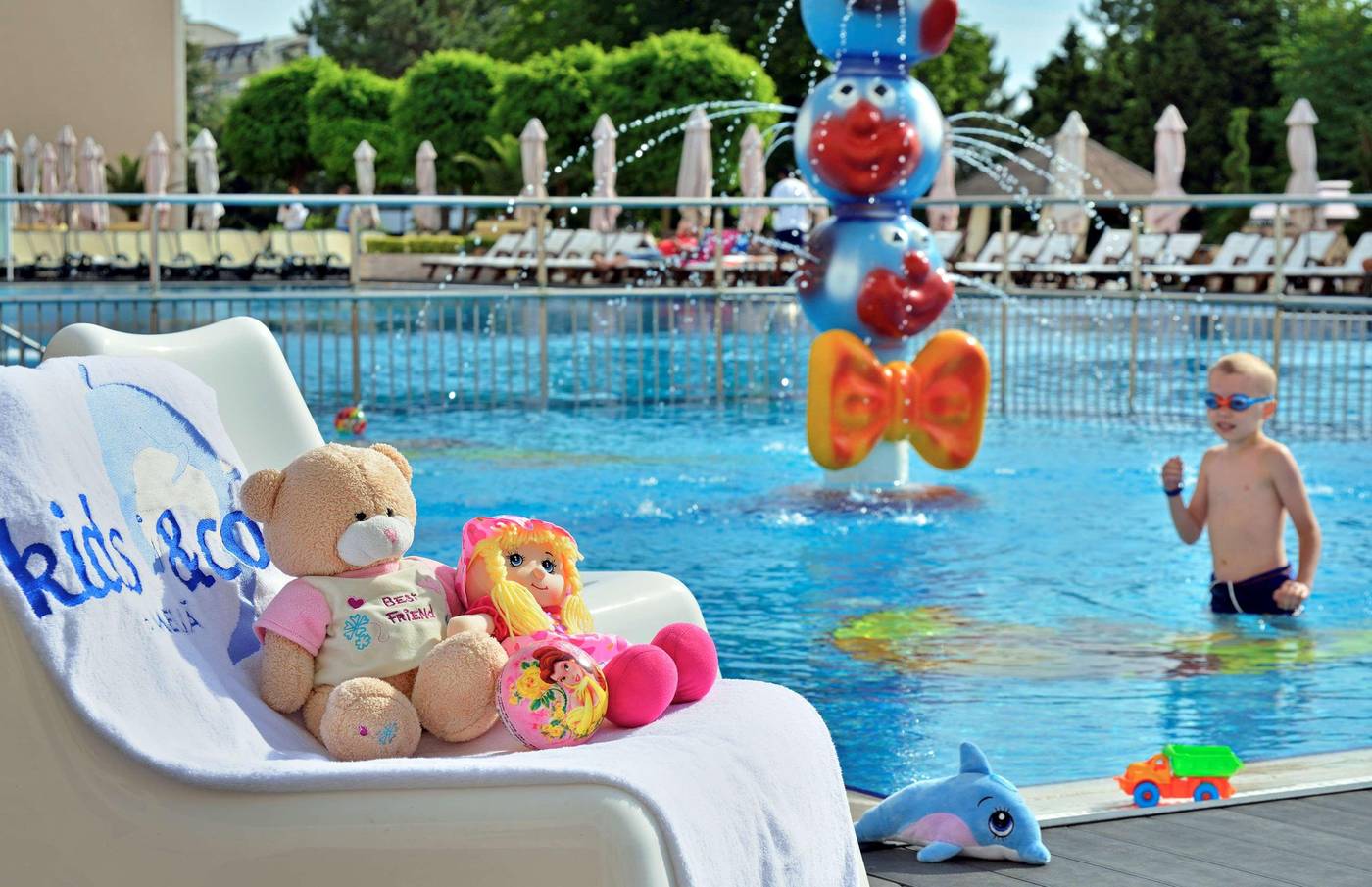 Melia-Grand-Hermitage-Pool-33
