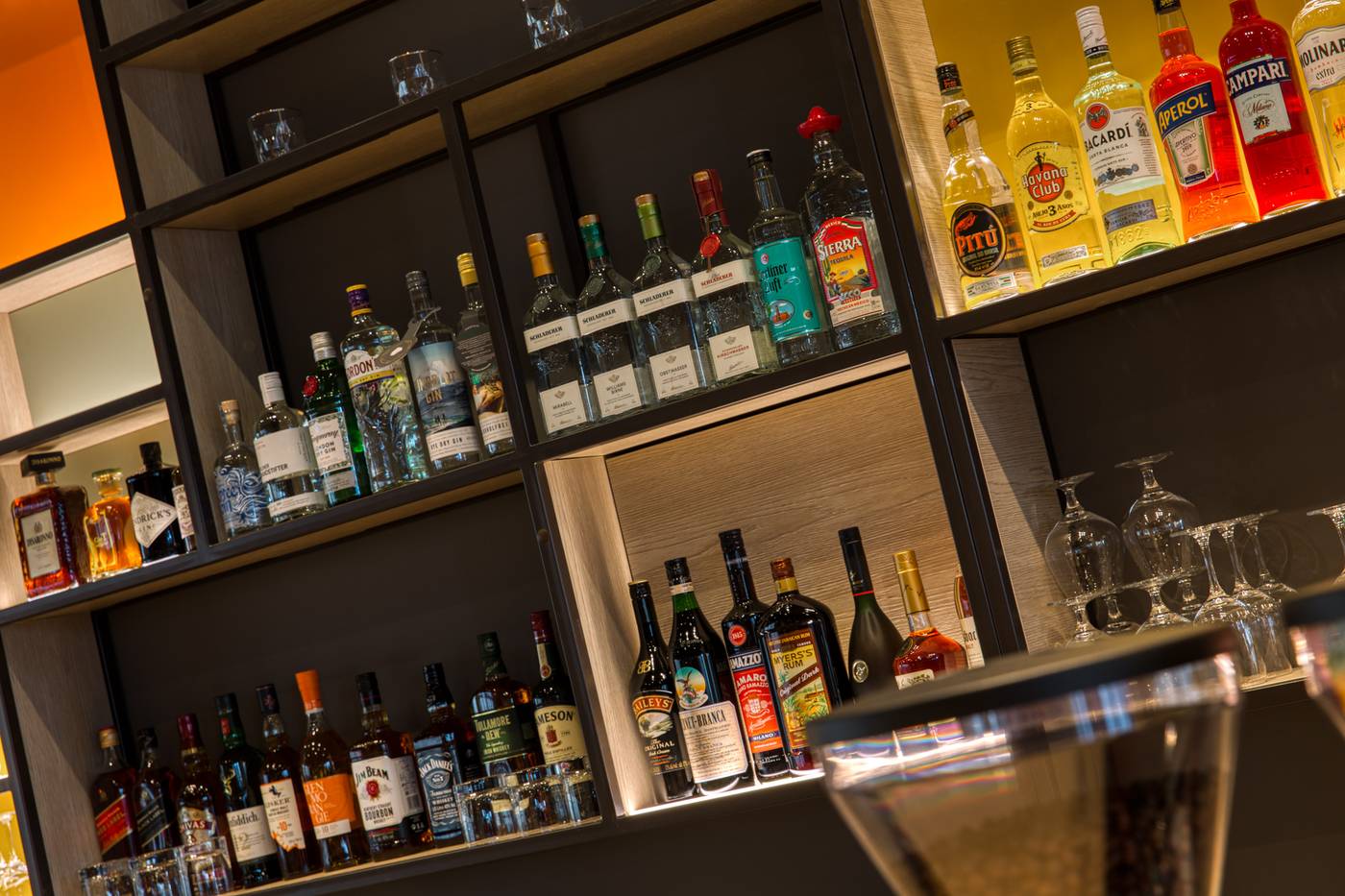 IntercityHotel-Berlin-Airport-BER-Terminal-1-2-Bar-53