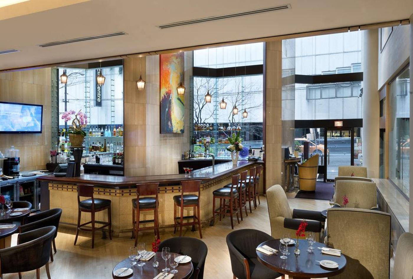 Metropolitan-Hotel-Vancouver-General-view-14