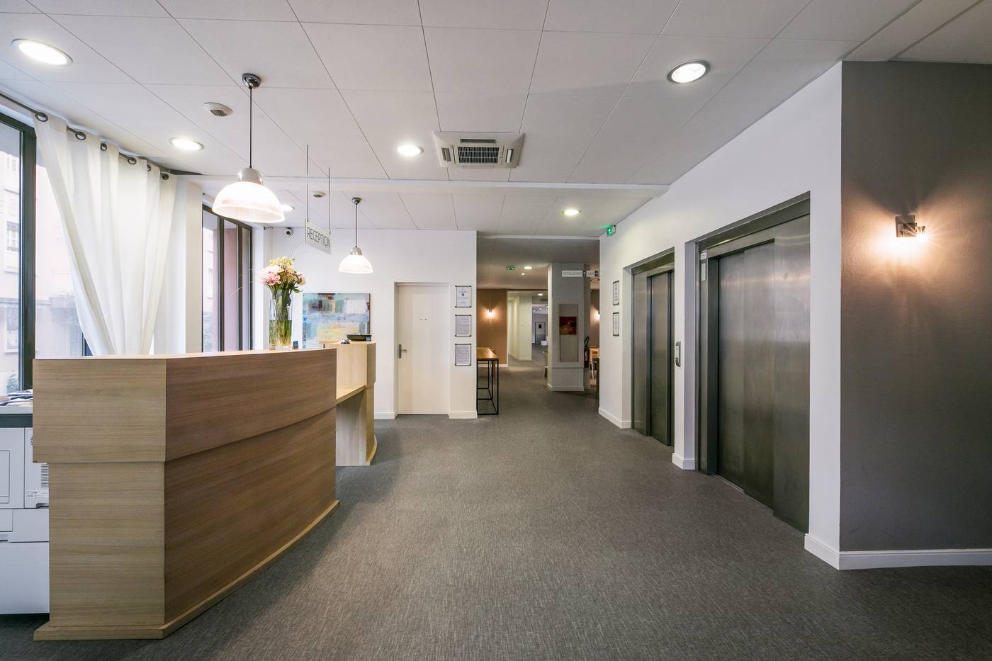 Zenitude Lorda-France-Lourdes-Lobby-9