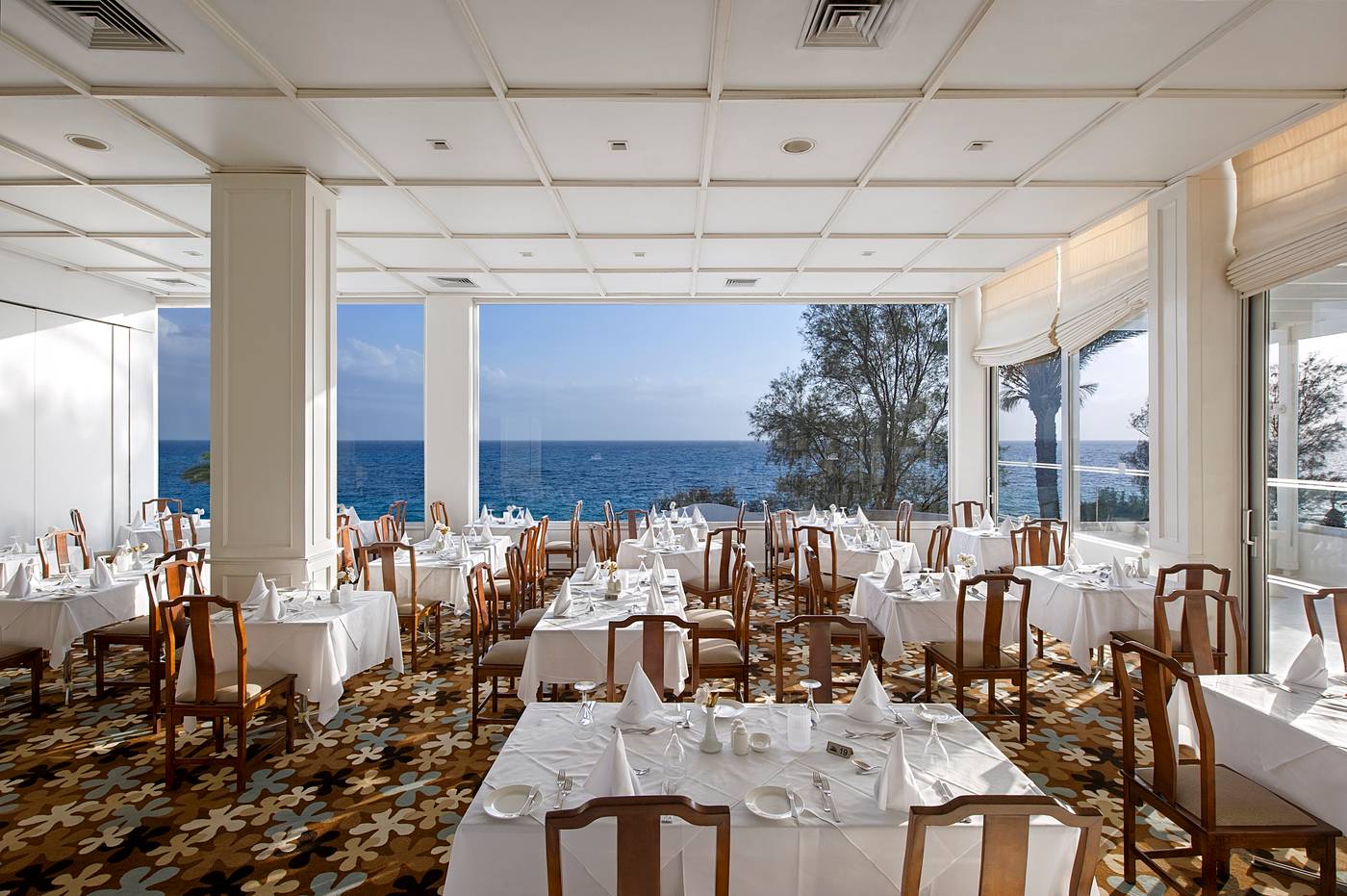 Grecian-Sands-Hotel-Restaurant-39