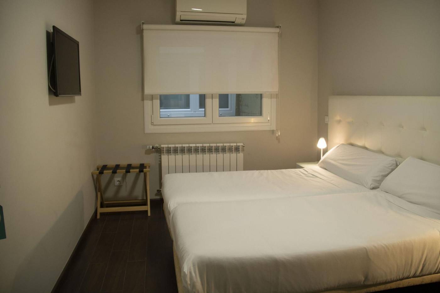 Alda Alboran Rooms-Spain-LA CORUNA-Room-5