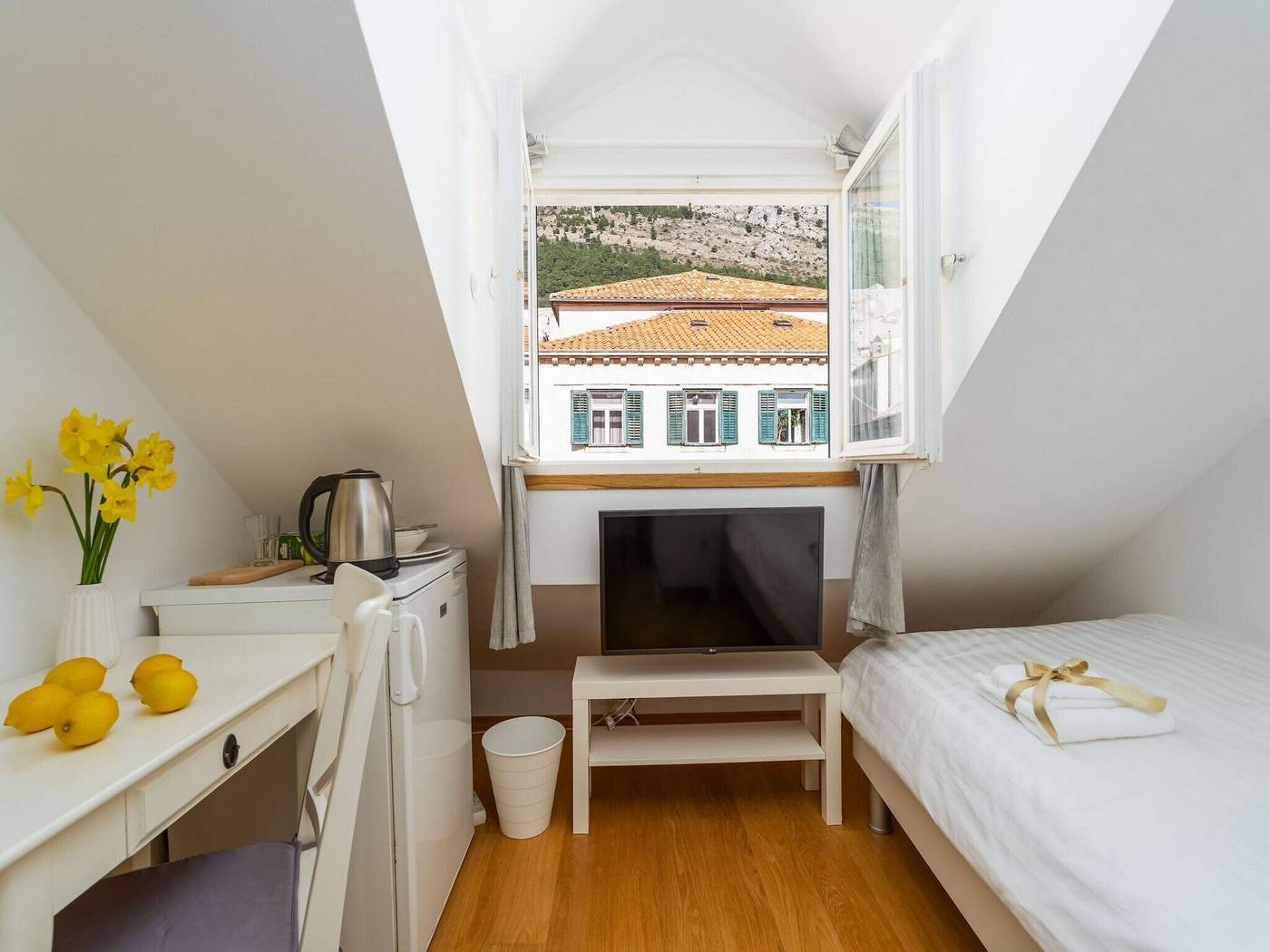 Lumin-Guesthouse-Room-62