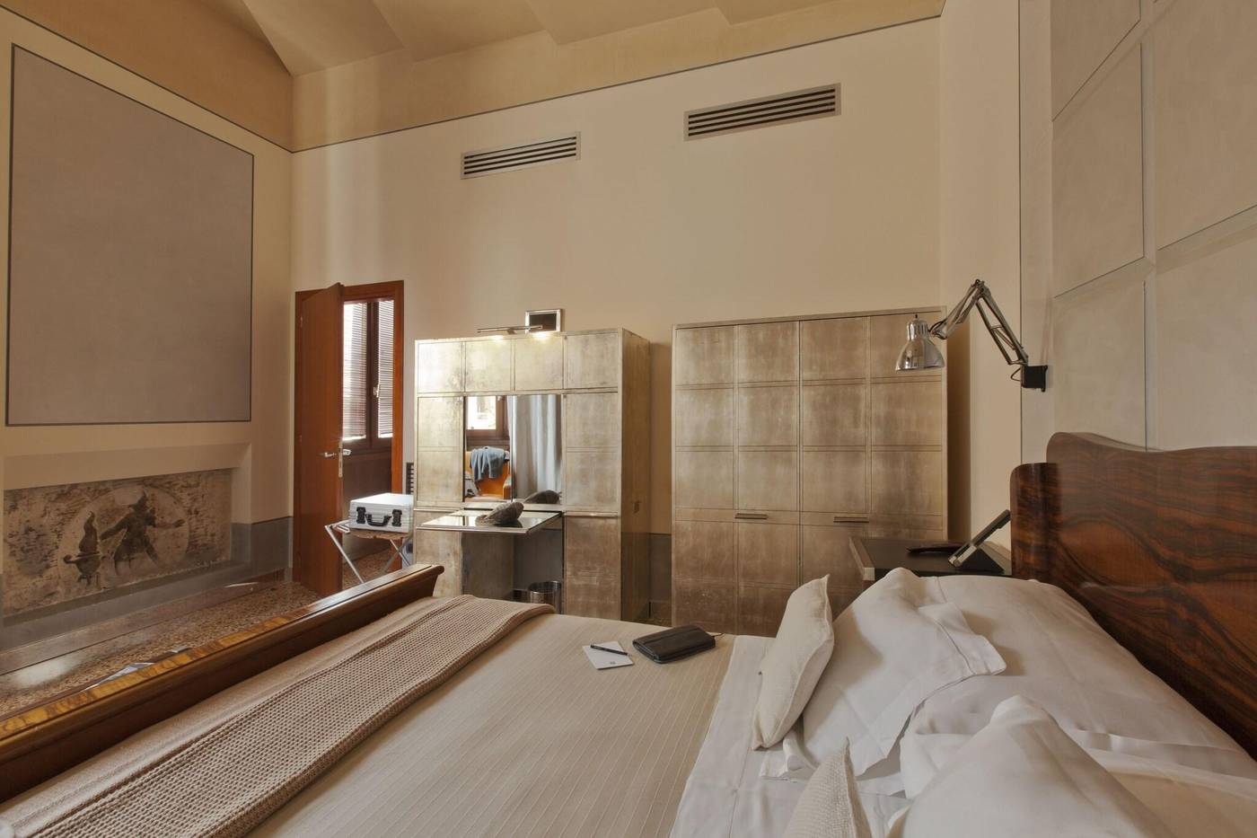 Ca--Pisani-Hotel-Room-60