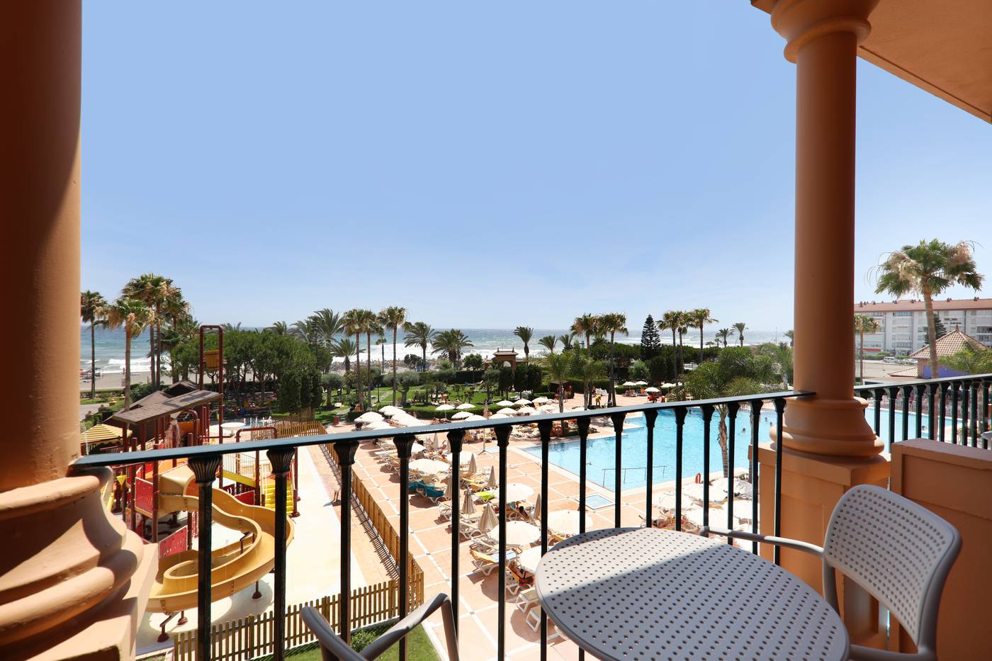 Iberostar-M----laga-Playa-Room-19