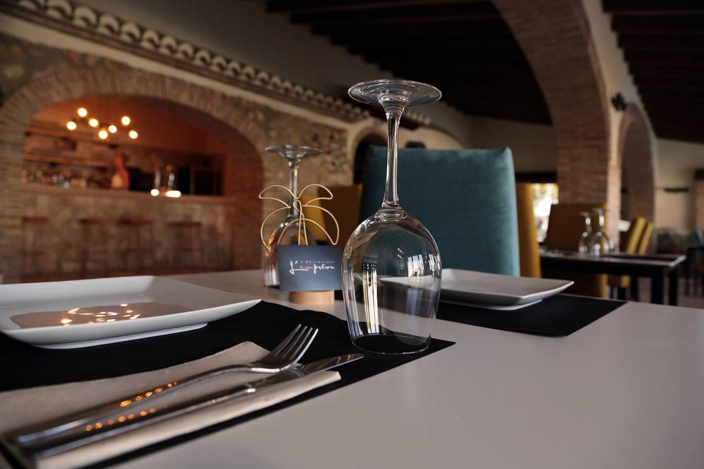 Bellavista-Residential-Restaurant-56