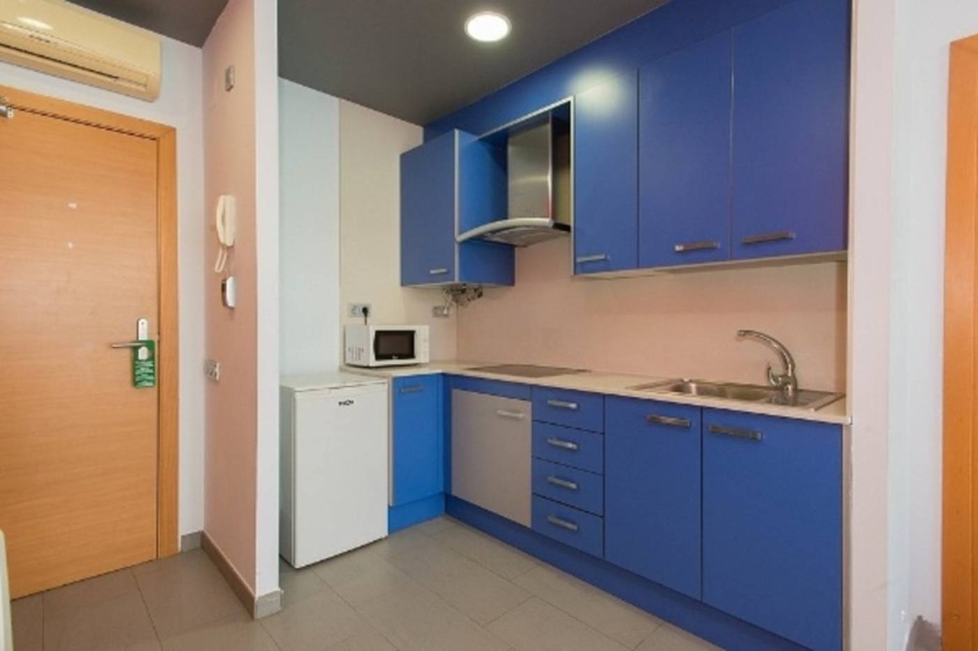 Four-Elements-Suites-Room-31