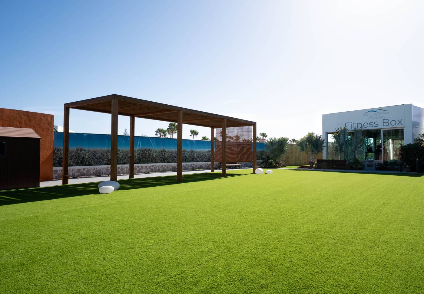 Hotel-LIVVO-Dunagolf-Suites-Terrace-58