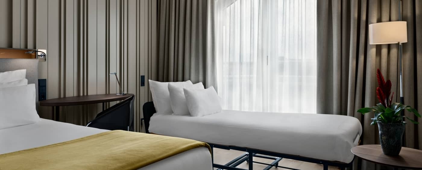 NH-Collection-Amsterdam-Flower-Market-Room-46