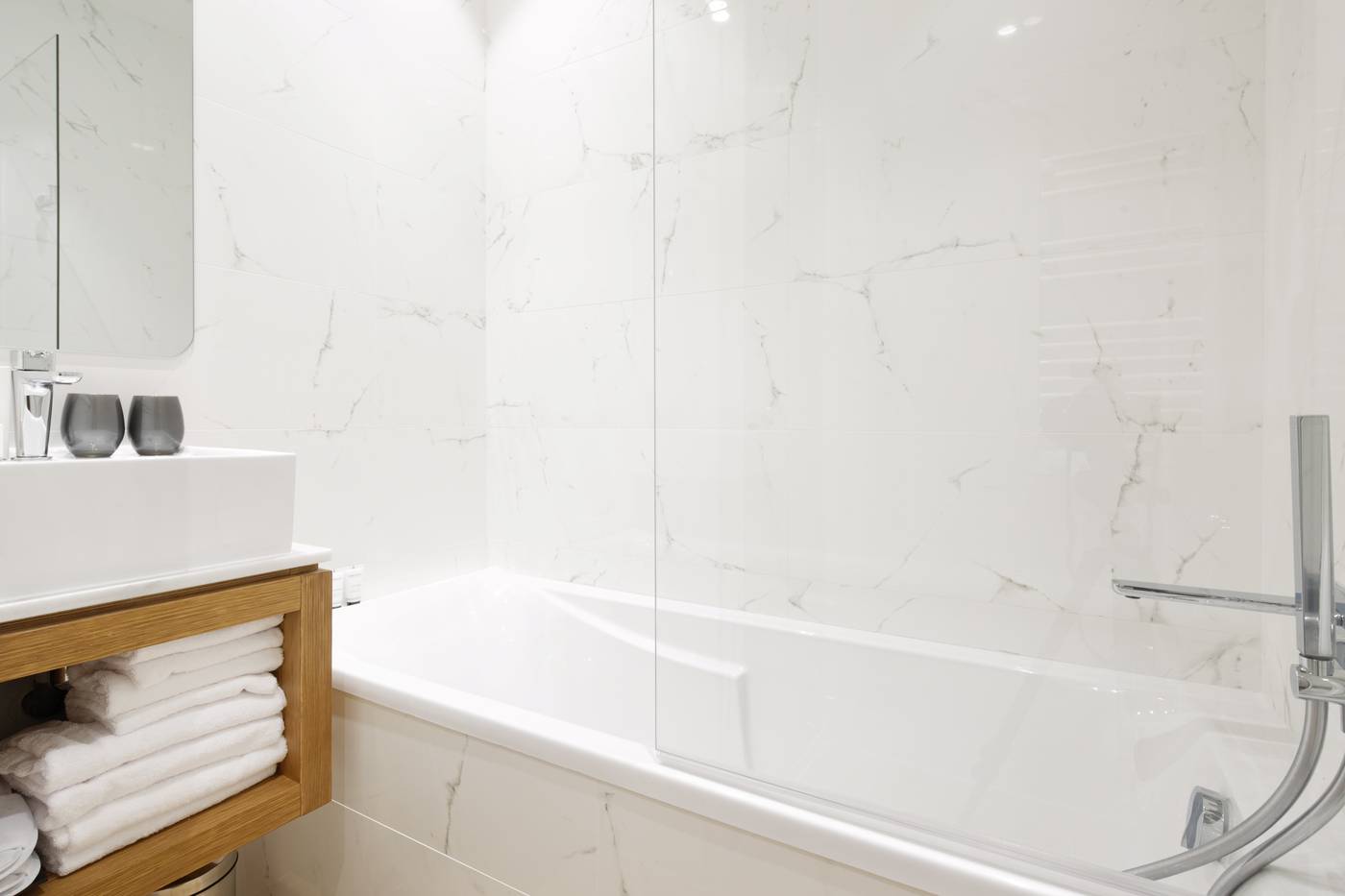 Hotel-Petit-Lafayette-Room-34