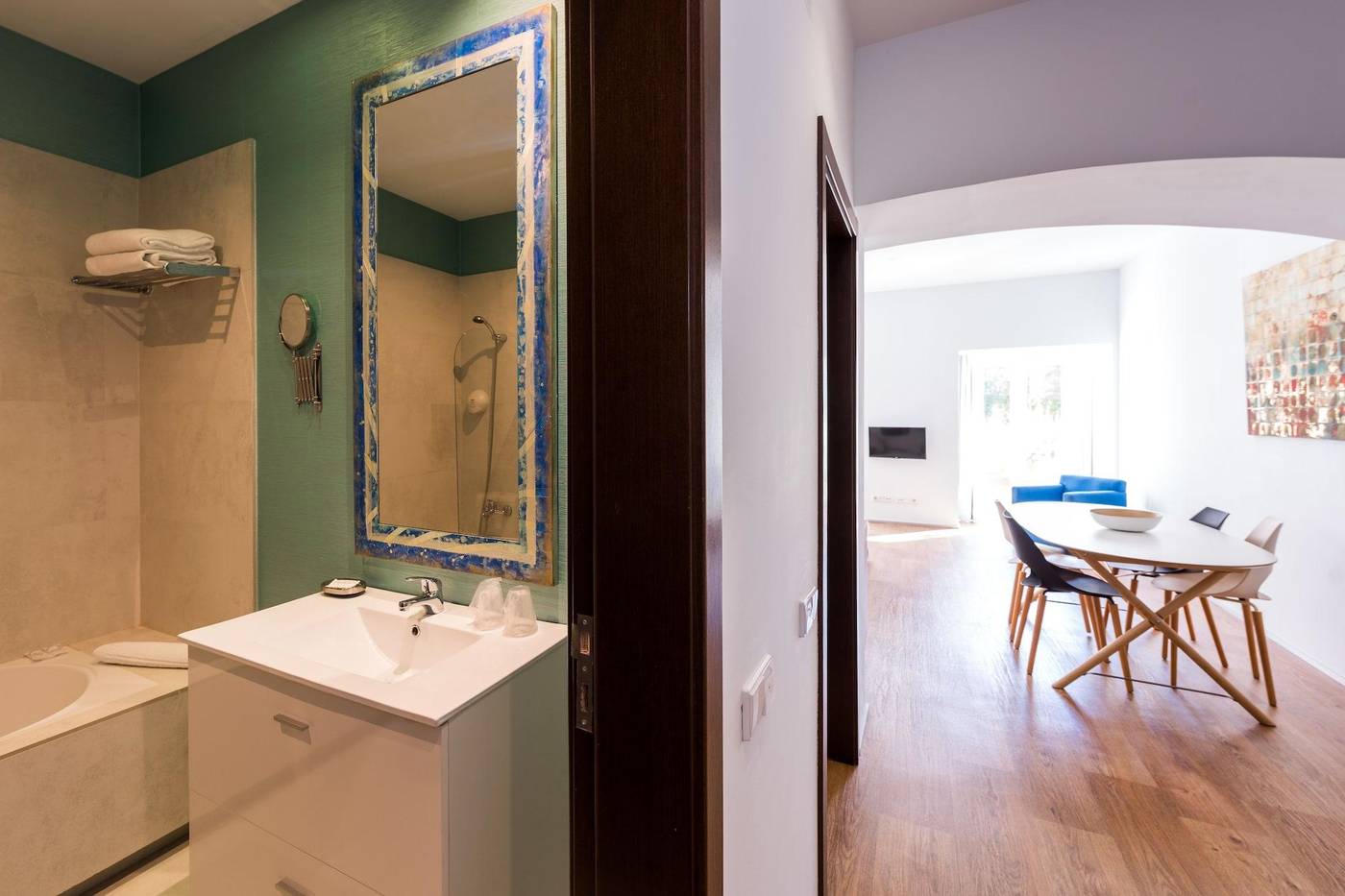 Alfama---Lisbon-Lounge-Suites-Room-67