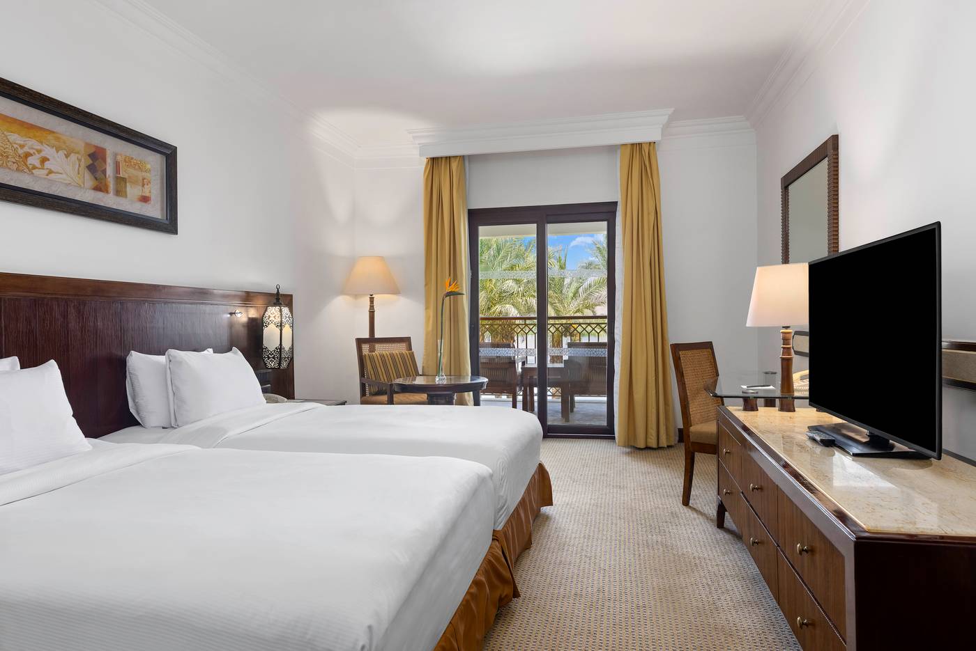 Hilton-Luxor-Resort---Spa-Room-31